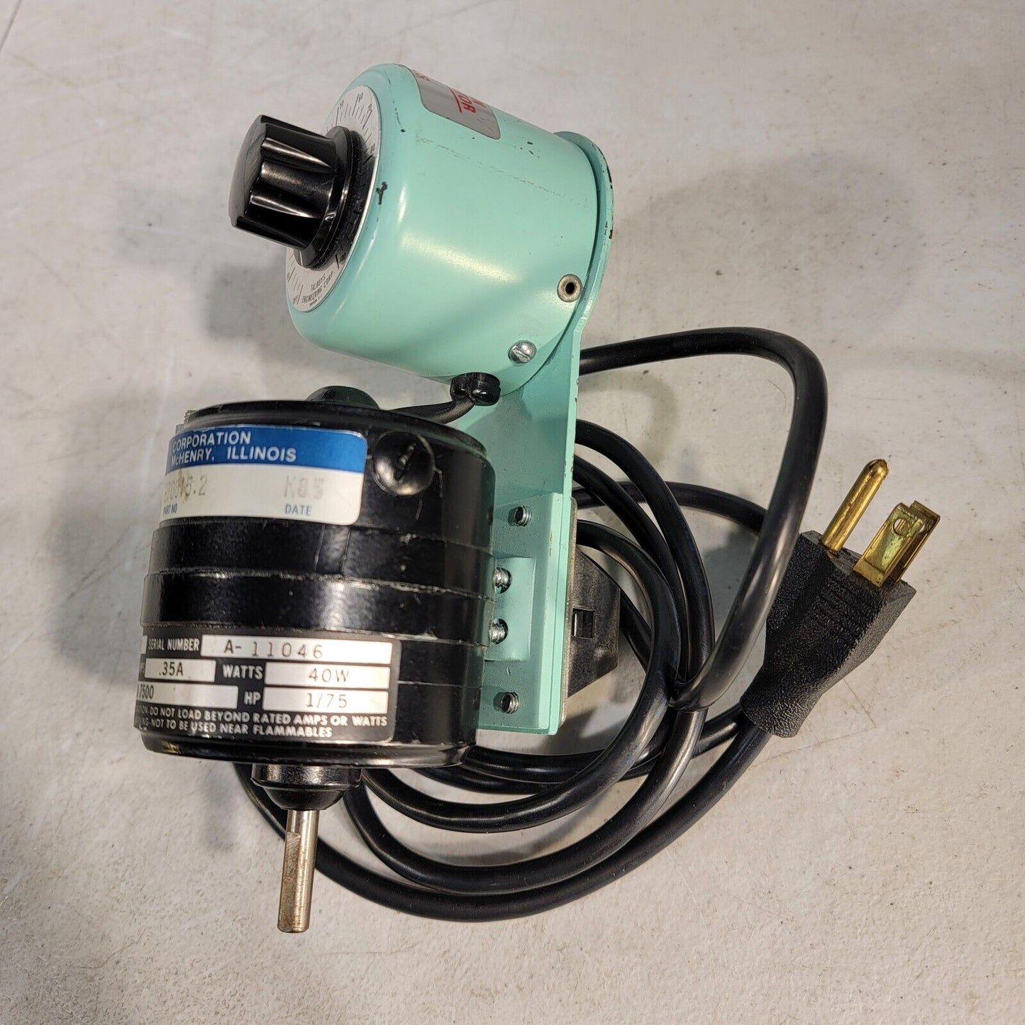 T-Line Laboratory Stirrer Model 101 500-7500RPM 40W 1/75HP 0.35A