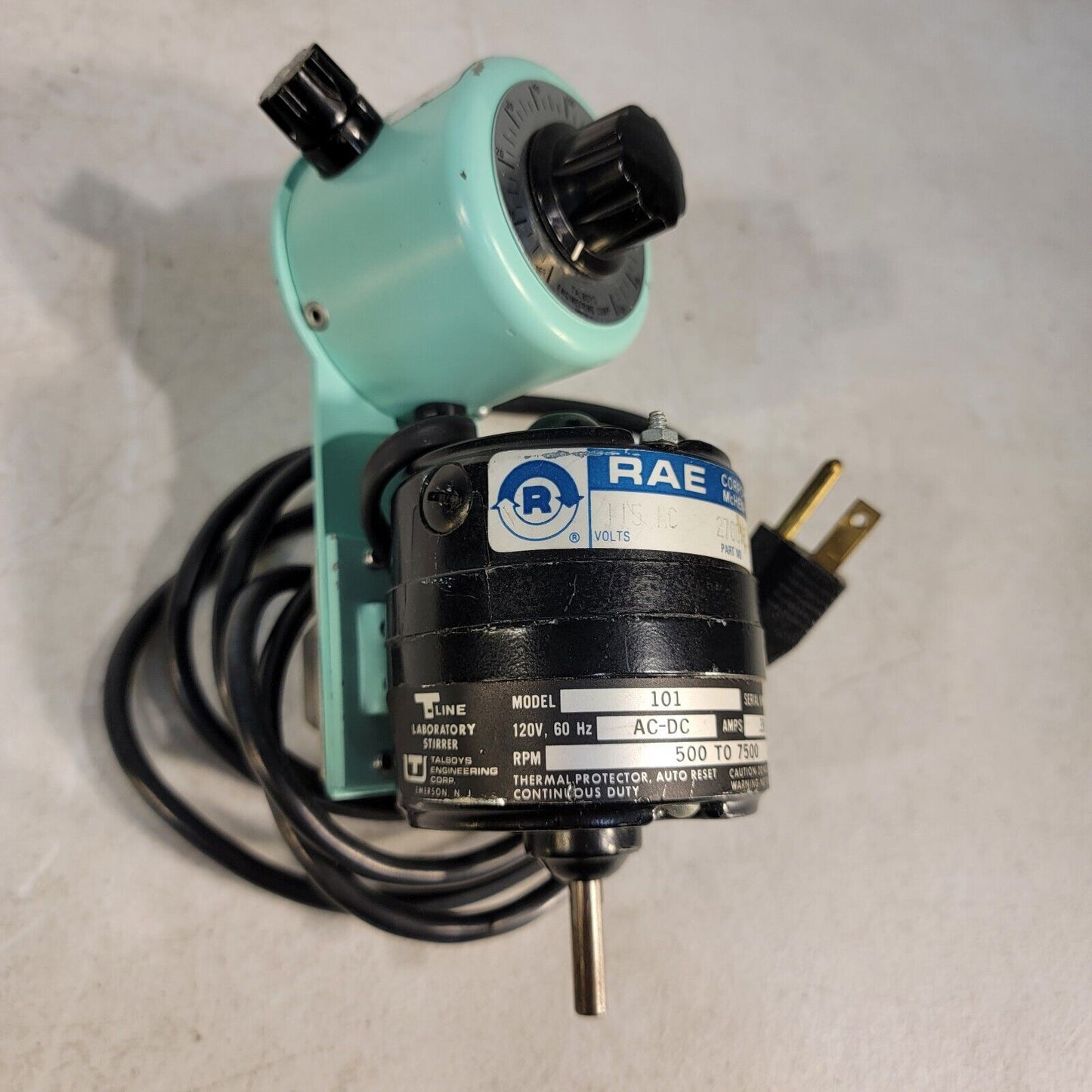 T-Line Laboratory Stirrer Model 101 500-7500RPM 40W 1/75HP 0.35A