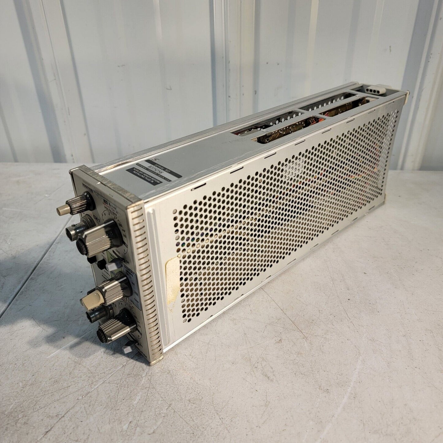 Tektronix 7A26 200MHz Dual Trace Plugin Amplifier for 7000 Series Scopes