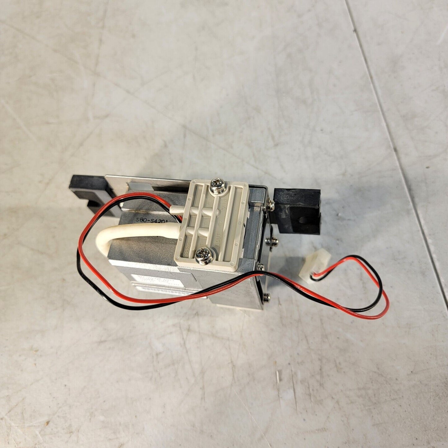ERC-6210 Air Vacuum Pump for Shimadzu DGU-20A Tested- Works 24V DC 0.21A