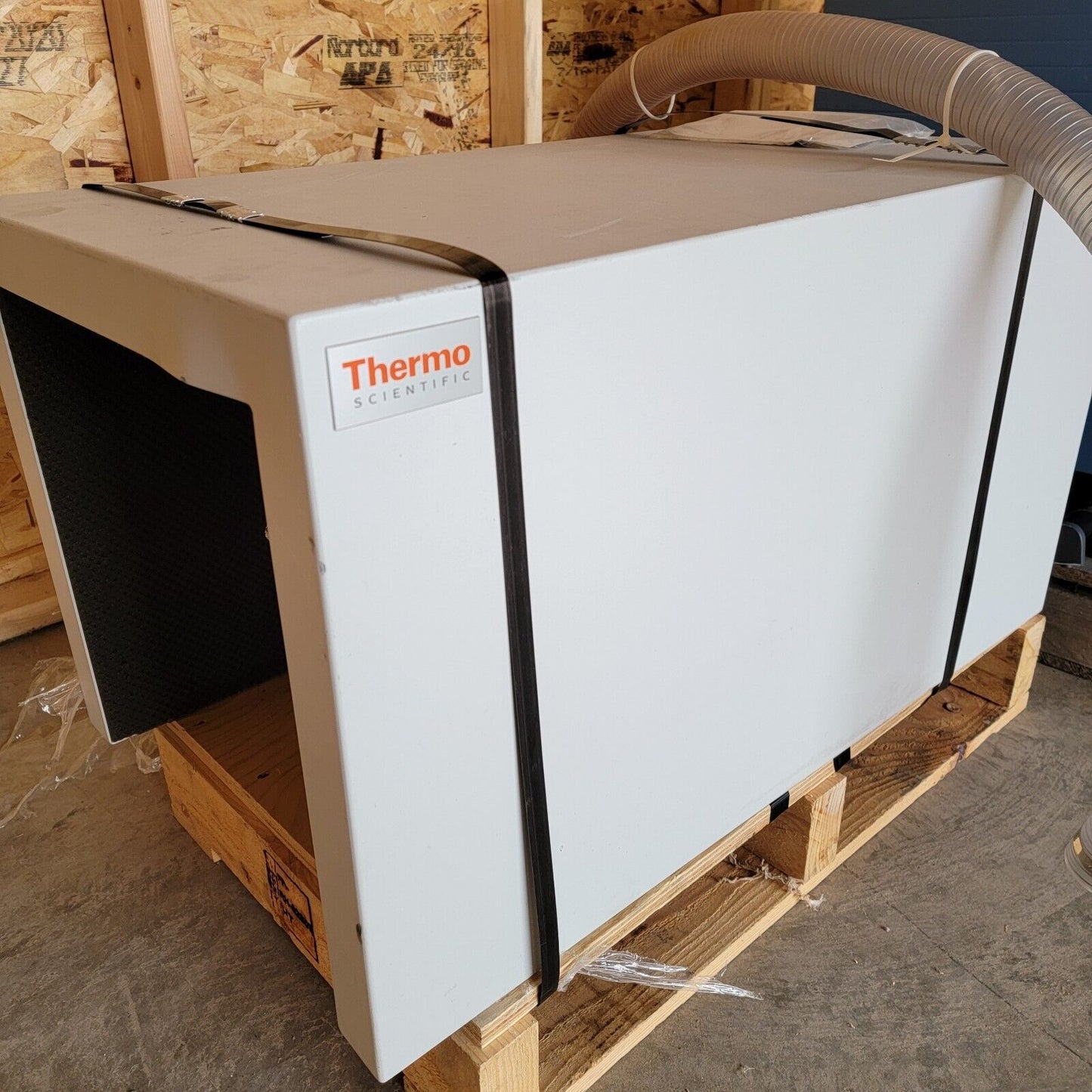 Thermo Scientific Exactive High Performance Mass Spectrometer MS w/ Vacuum Pump