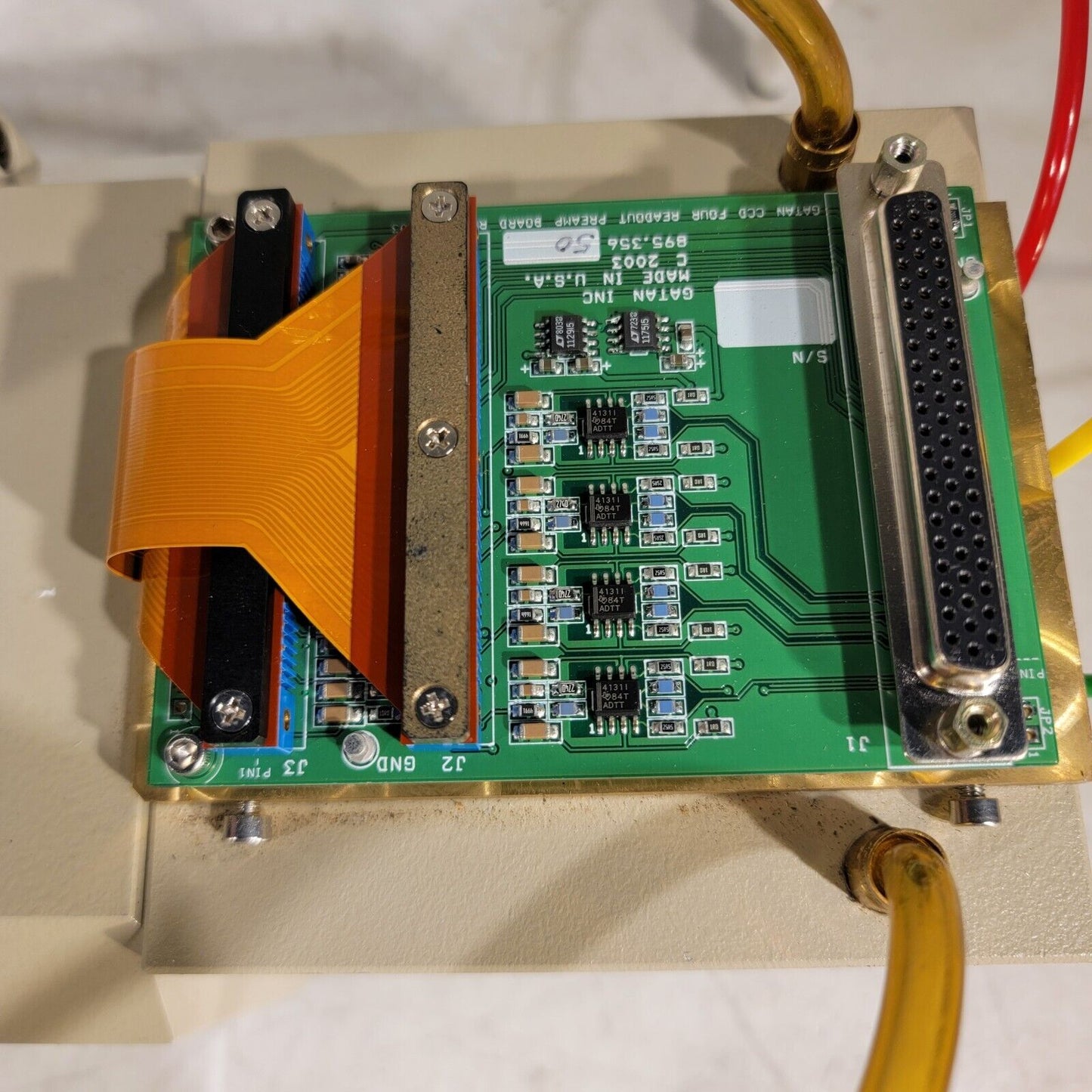 Gatan 894.P17PKU0 UltraScan 1000 Camera TEM CCD 2k x 2k UHV High Vacuum