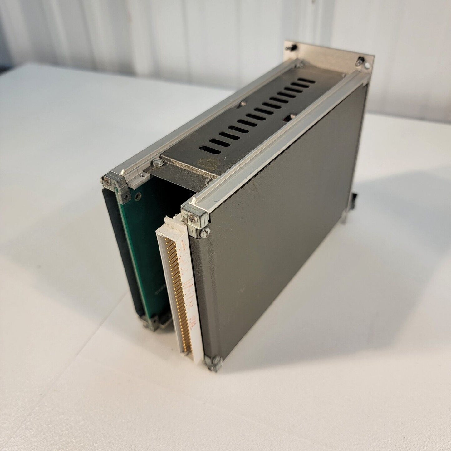 Plug-In Module Lock-In Amplifier/Dither Generator Backplane Gain Phase Adjust