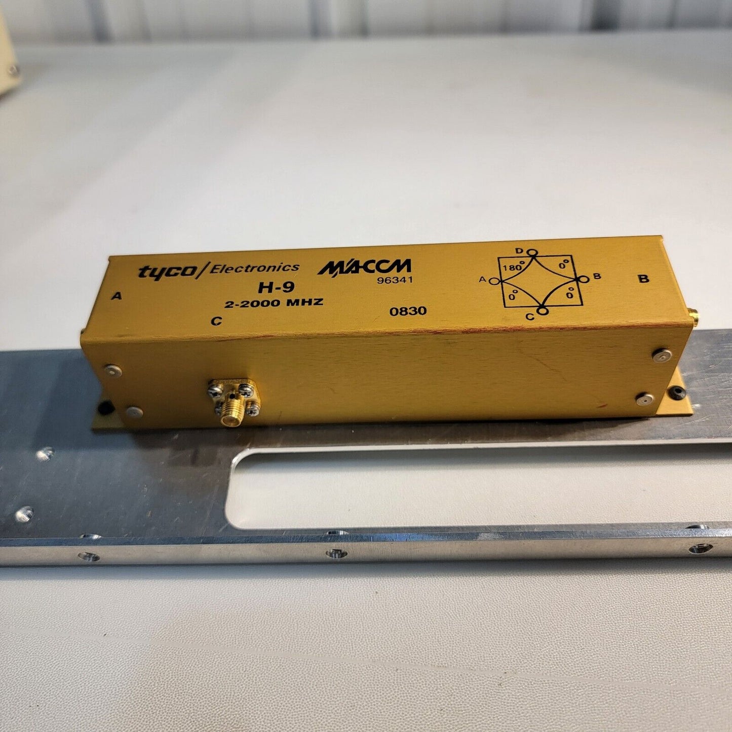 Tyco M/A-COM H-9 2-2000MHz 2GHz Hybrid Junction SMA RF Microwave 180° Bridge