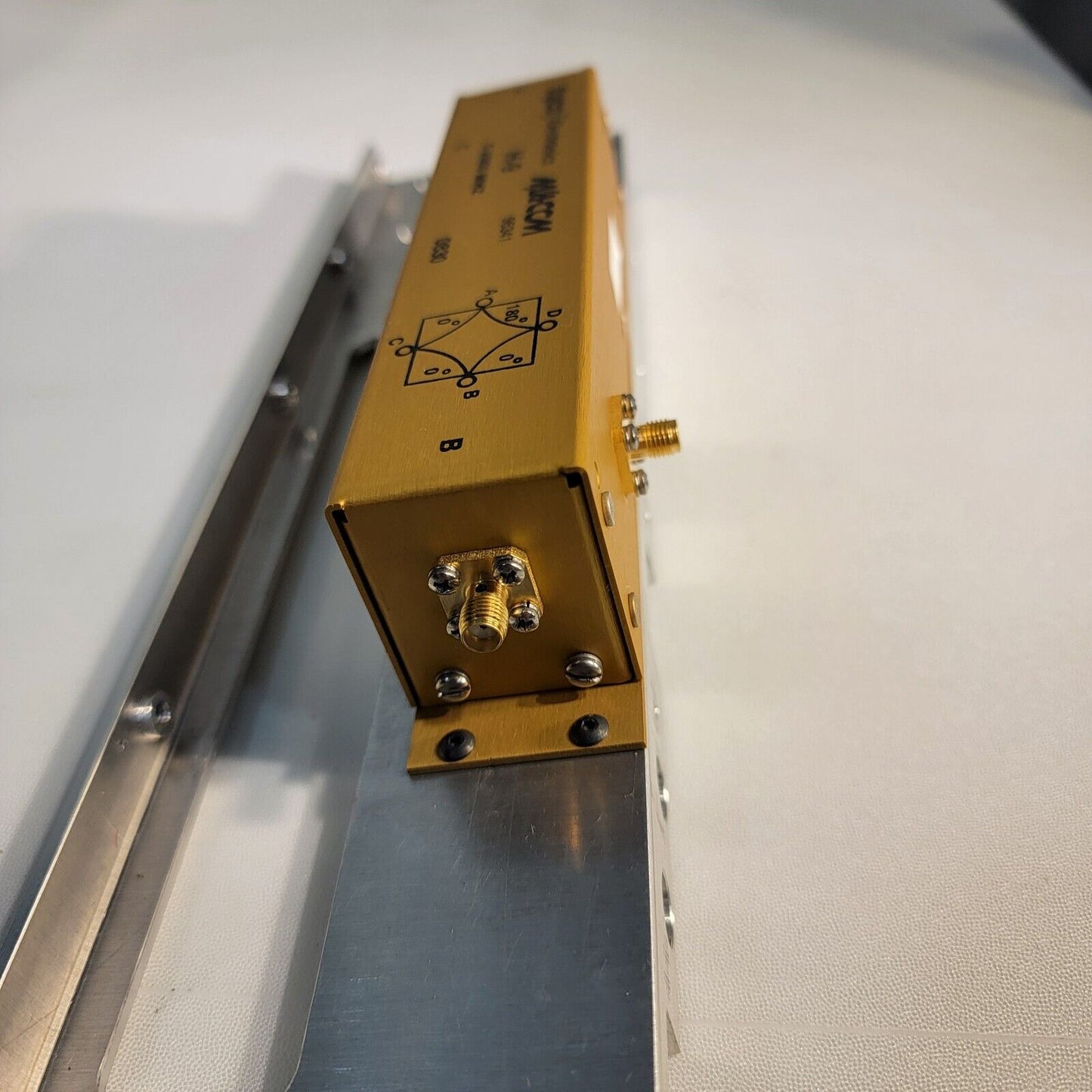 Tyco M/A-COM H-9 2-2000MHz 2GHz Hybrid Junction SMA RF Microwave 180° Bridge