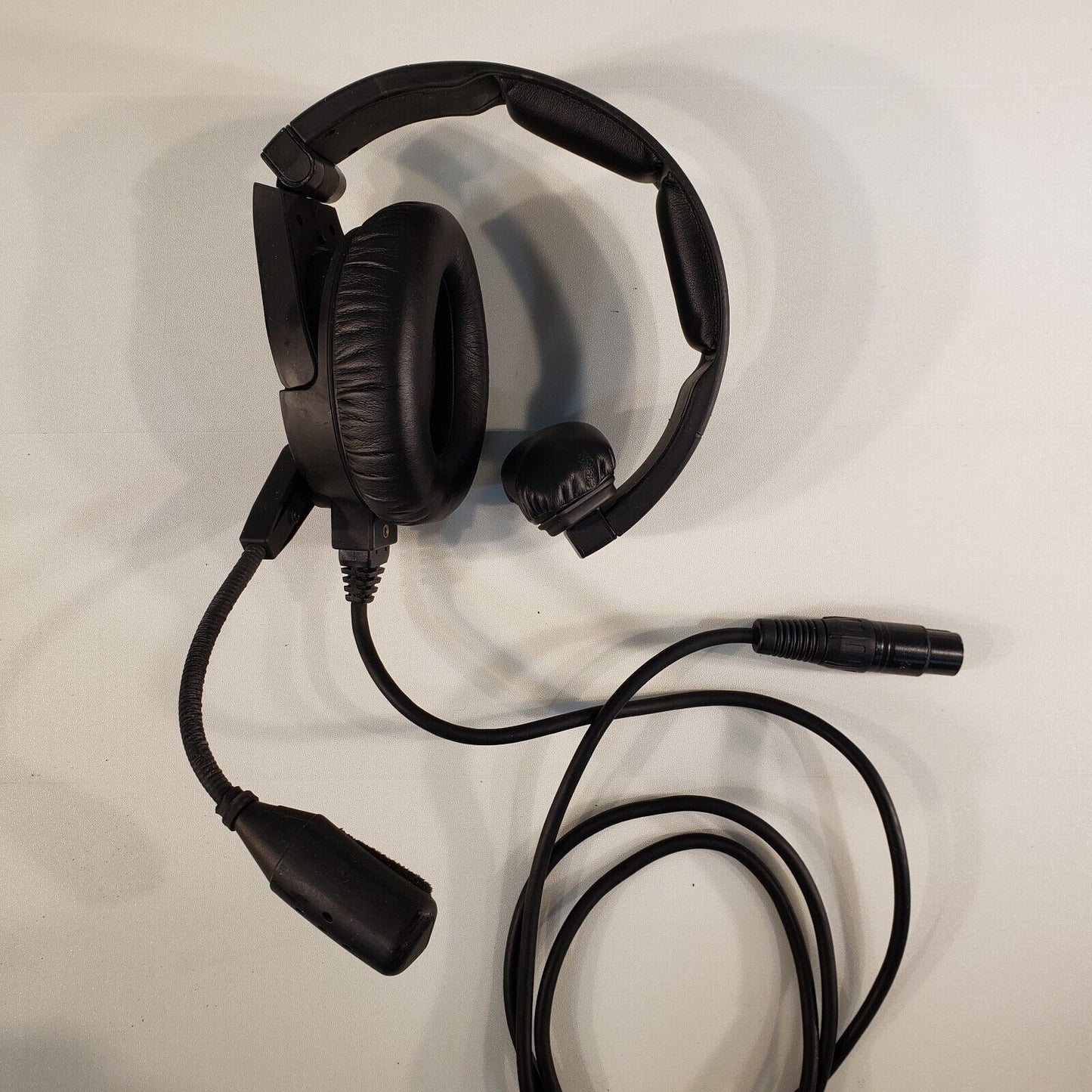 CoachComm Single Ear Headphone With SmartBoom PRO Mic For Football Coach