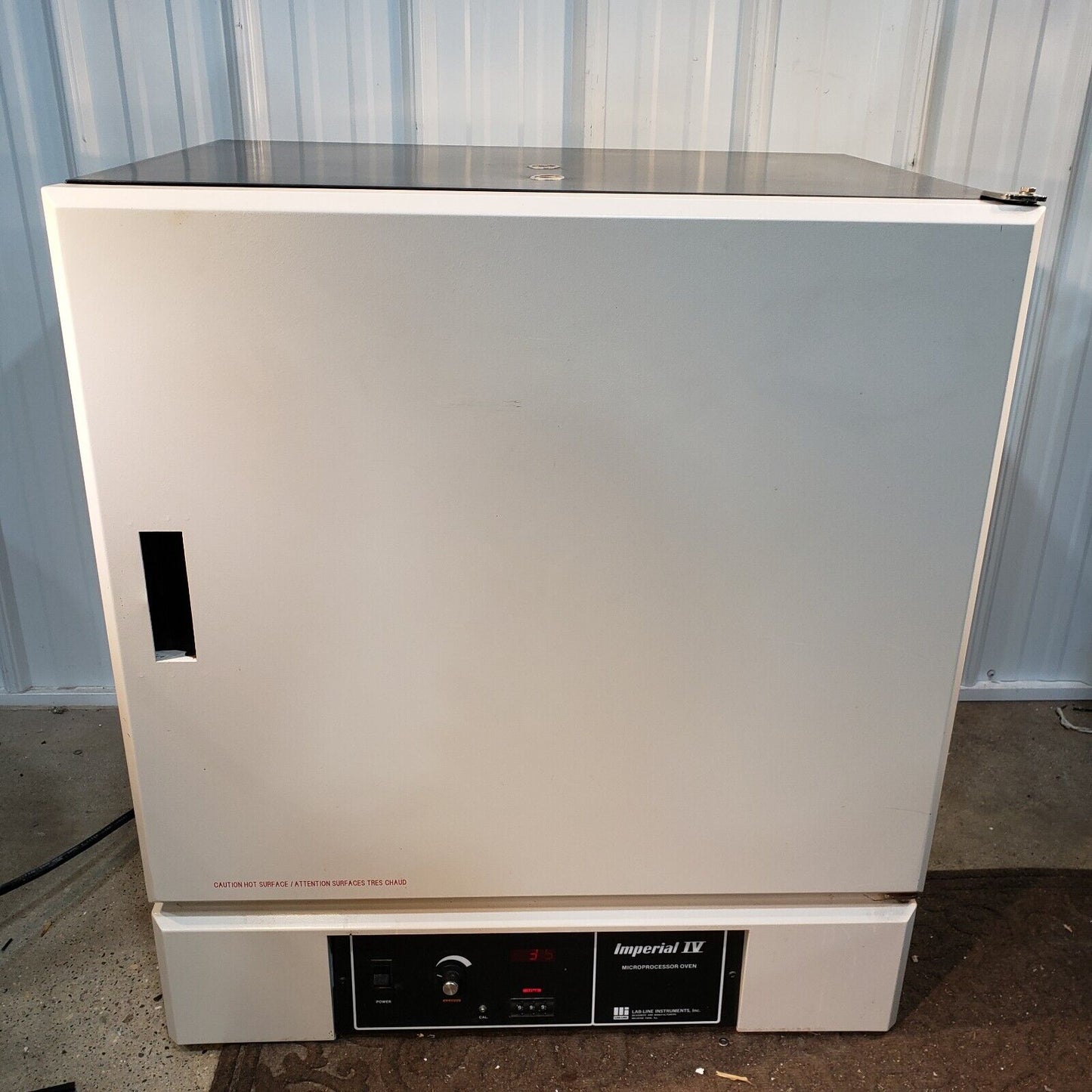 Lab Line Imperial IV 3489M Microprocessor Oven 120v 15A Tested to 250°C