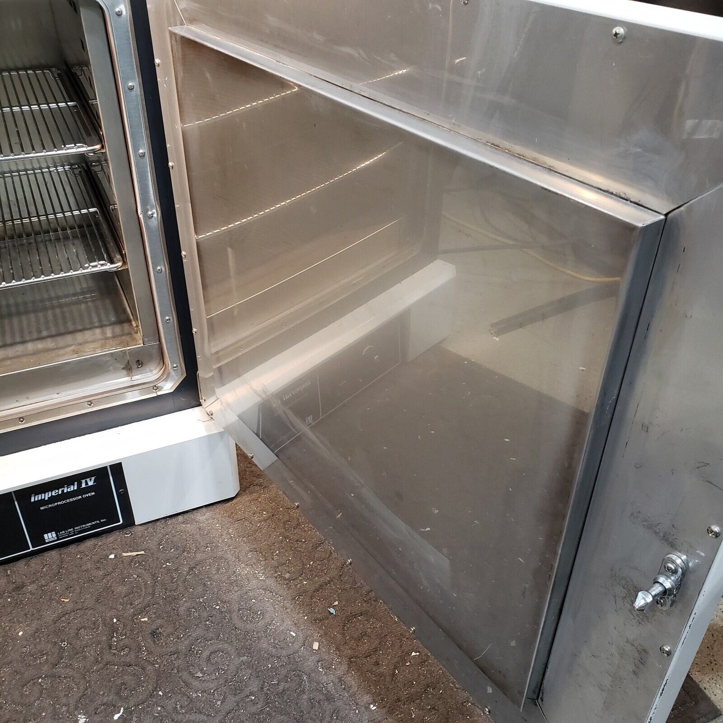 Lab Line Imperial IV 3489M Microprocessor Oven 120v 15A Tested to 250°C