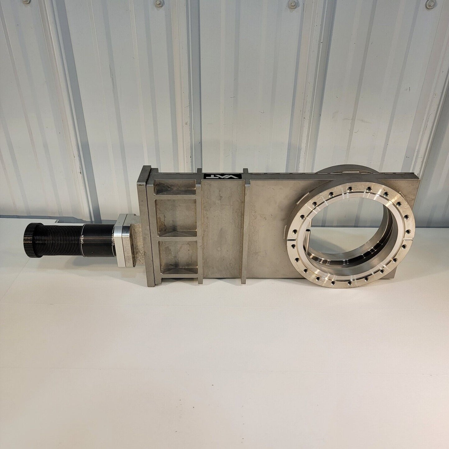 VAT 8" CF DN160CF Conflat Manual Gate Valve High Vacuum Stainless Steel