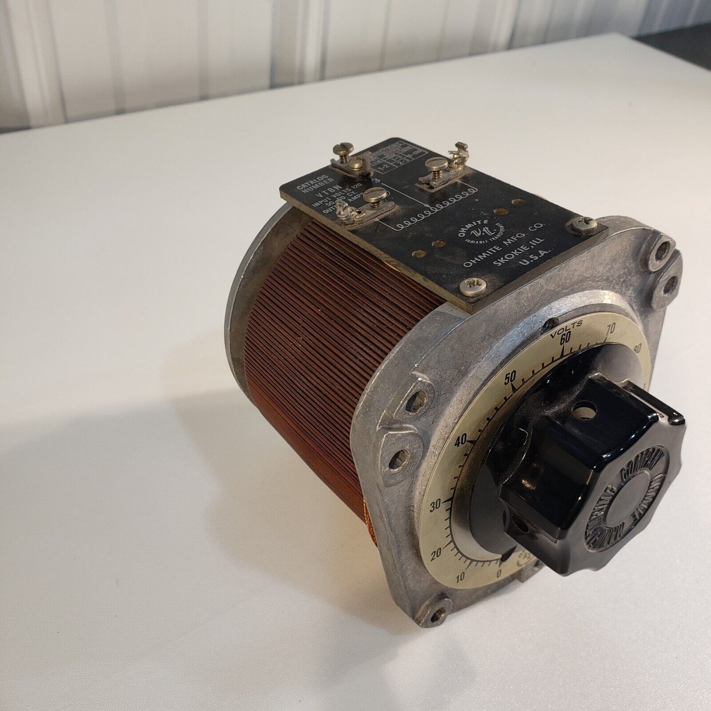 OHMITE VT8N Variable Transformer Variac Input 120V 50-60Hz Output 10A