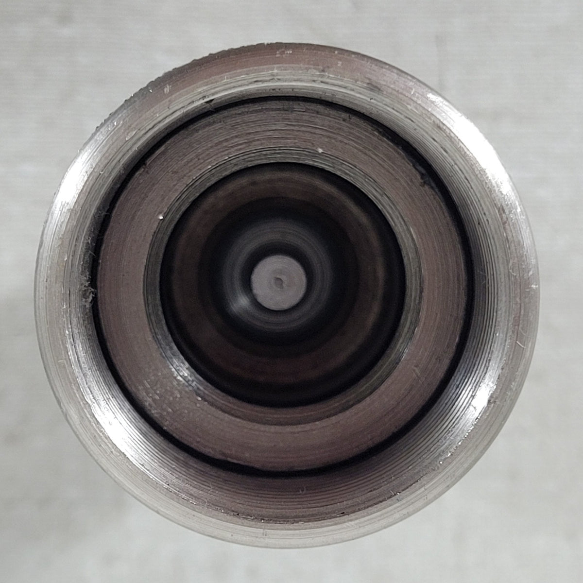 DUKES Model 302 1/2" Female NPT Hydraulic Quick Coupler Industrial