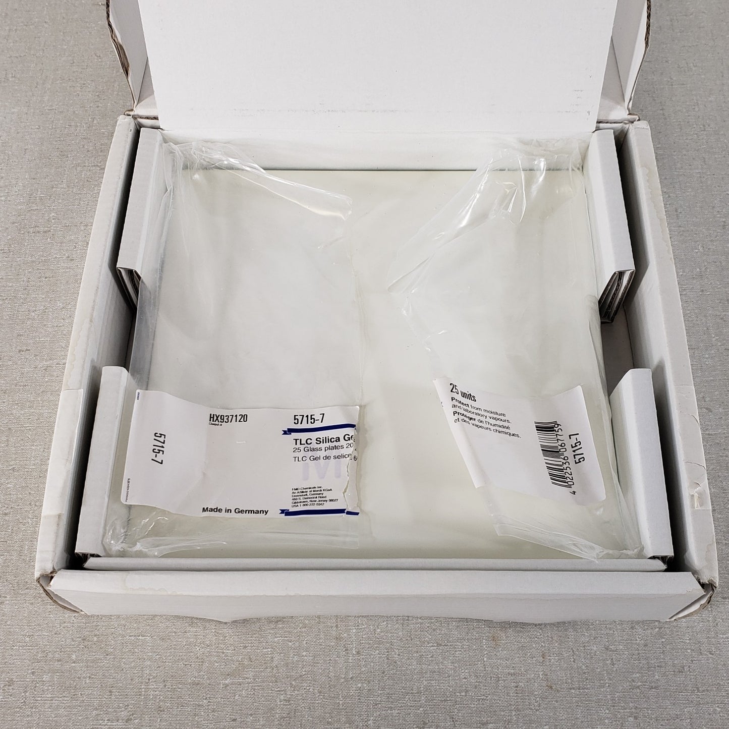 Lot of 10 EMD Chemicals Inc 5715-7 TLC Silica Gel 60F Glass Plates 20x20cm 10/25
