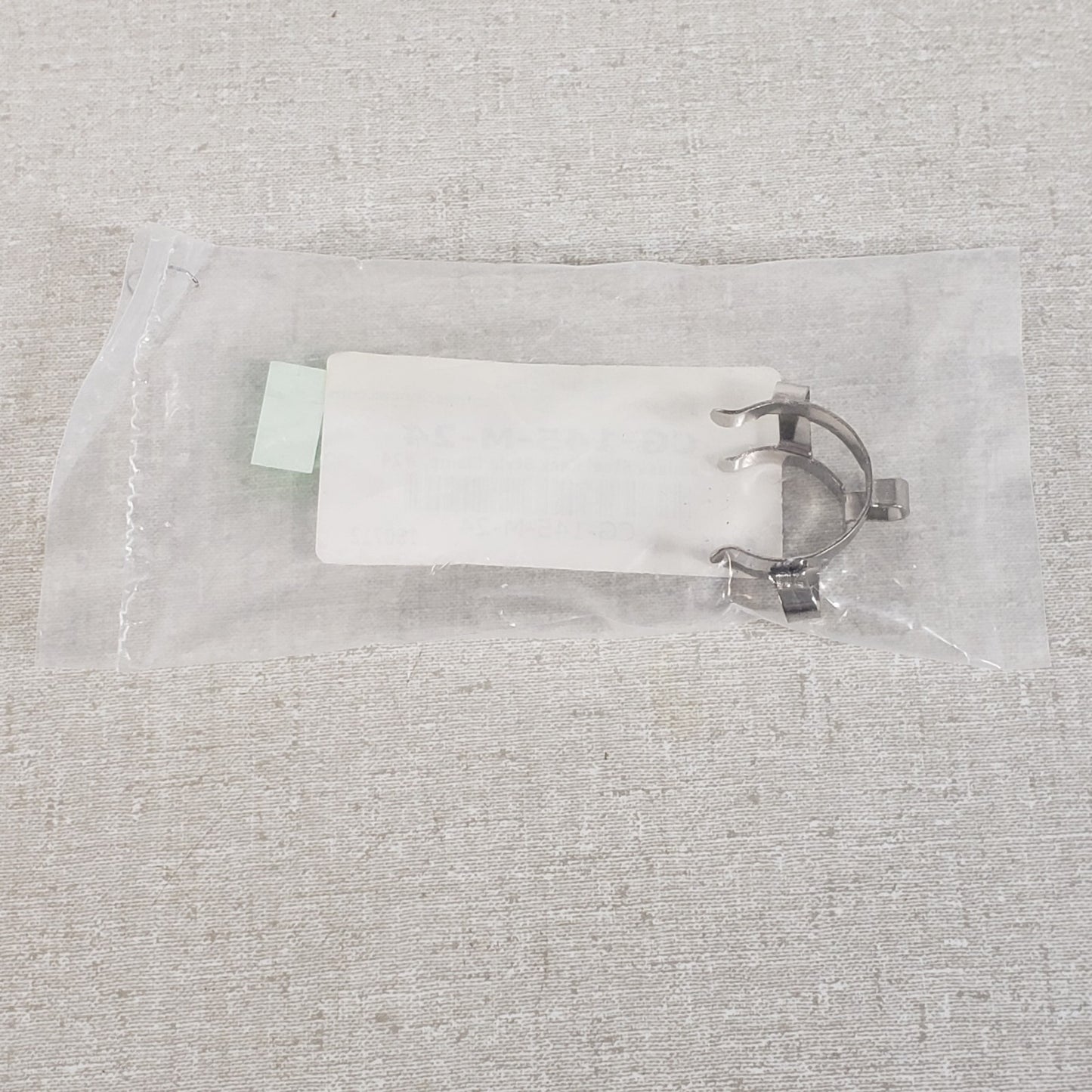 Lot Of 8 Chemglass CG-145-M-24 Stainless Steel Keck Style Clamps Size #24