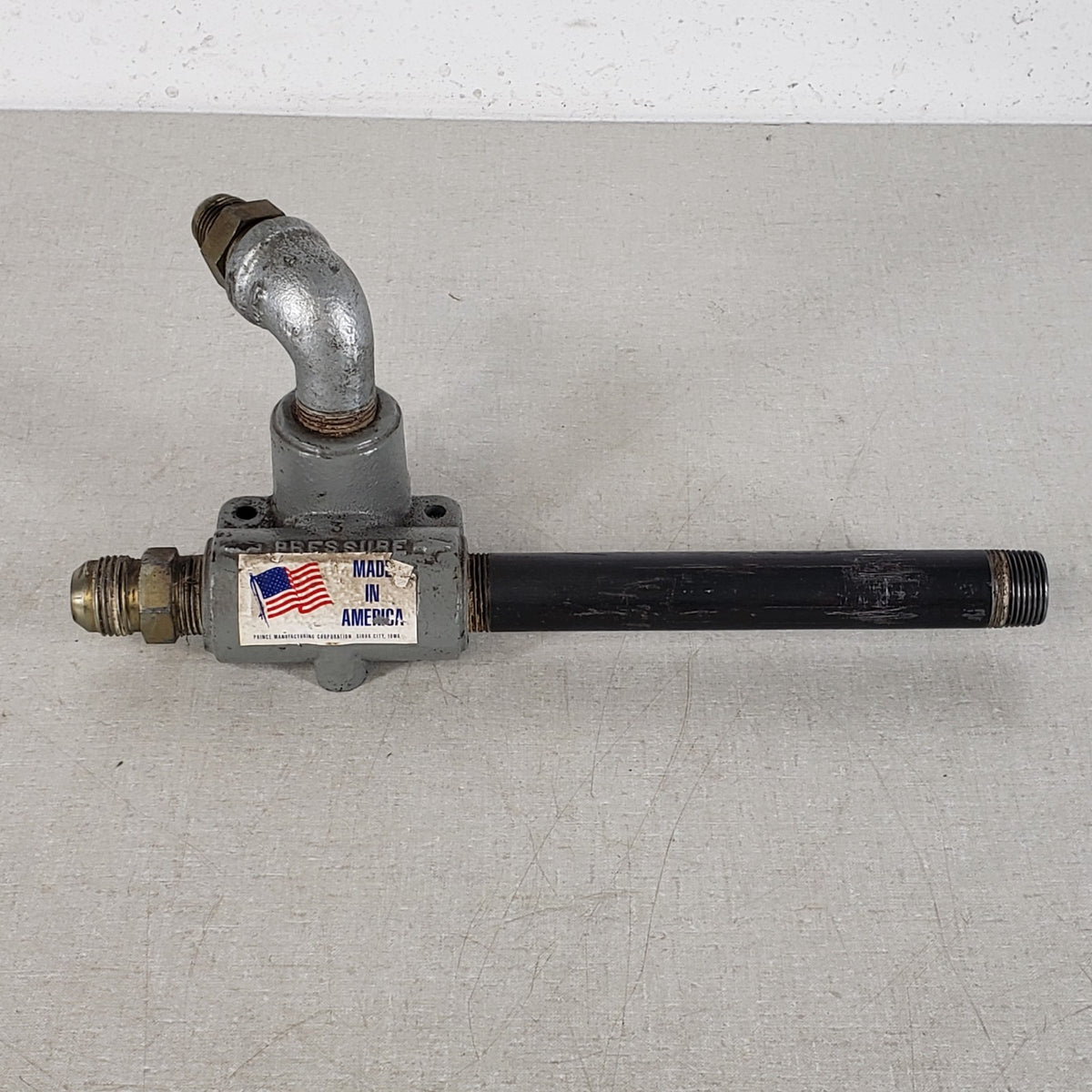 Prince RV-2H 3/4 NPT Differential Poppet Hydraulic Relief Valve 30 GPM 3000 PSI