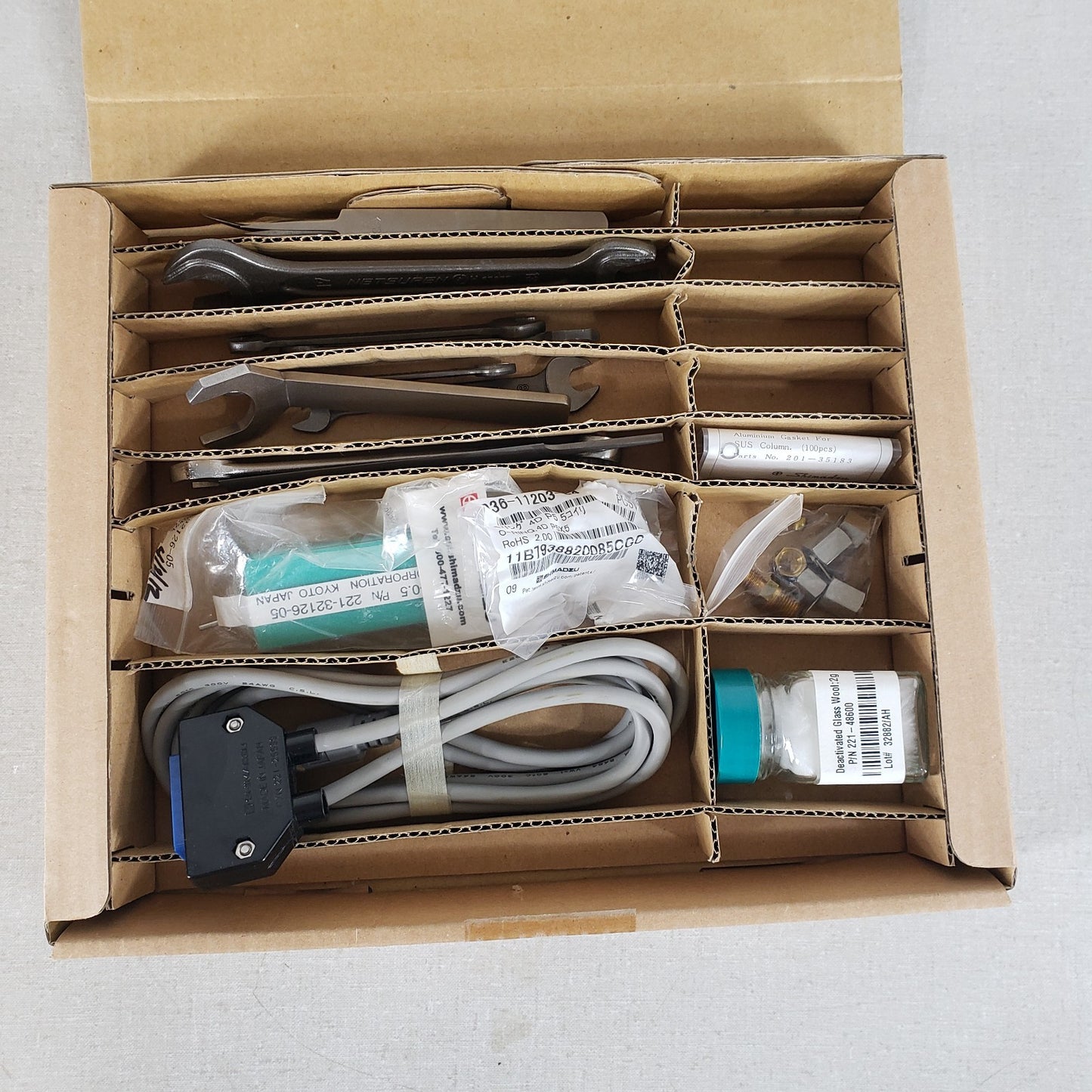 Shimadzu GC Gas Chromatography Tools Ferrules O-Rings Gaskets Parts Lot