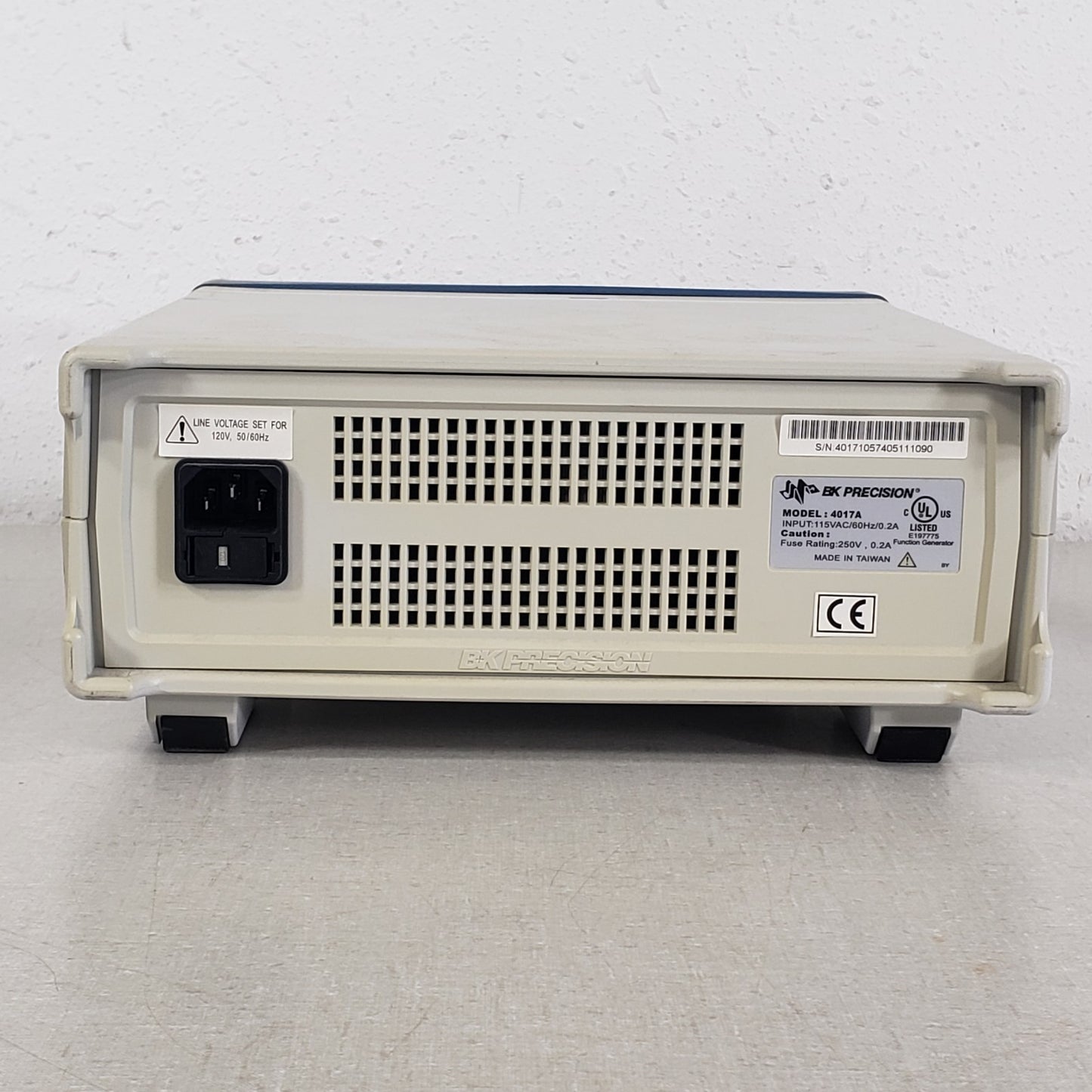 TESTED B&K Precision 4017A 10MHz Sweep Function Generator Sine Square Triangle