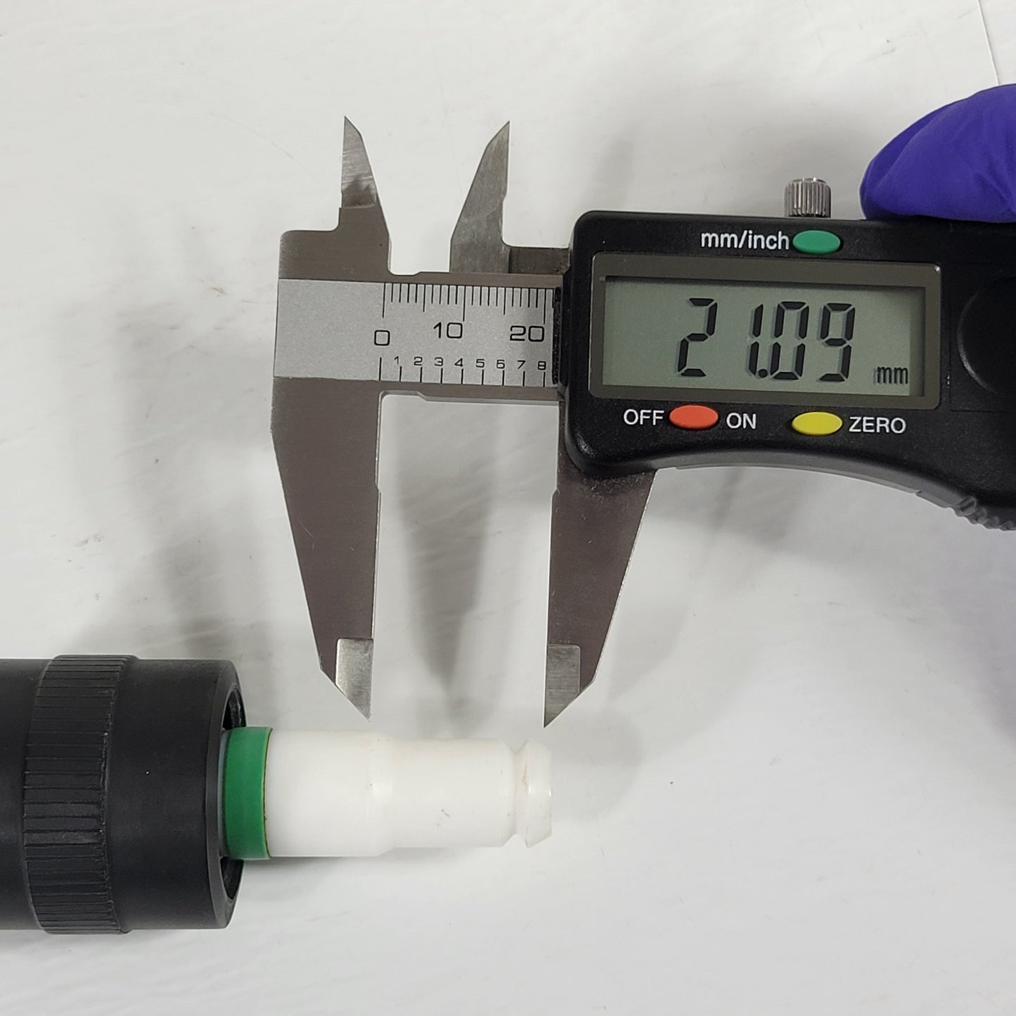 CHEMGLASS PTFE 0-12mm High Vacuum Valve Plug Only for Vacuum Systems, Green