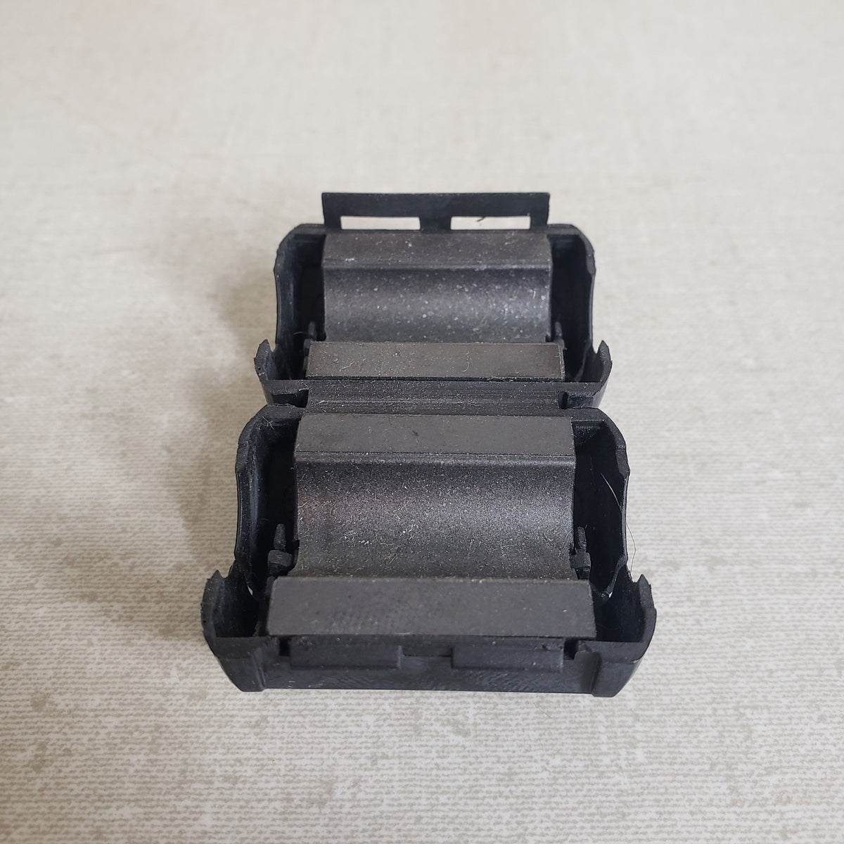 57x Fair-Rite 0444164181 Snap-On Ferrite EMI RFI Cable Clamp 1/2" ID Copy title