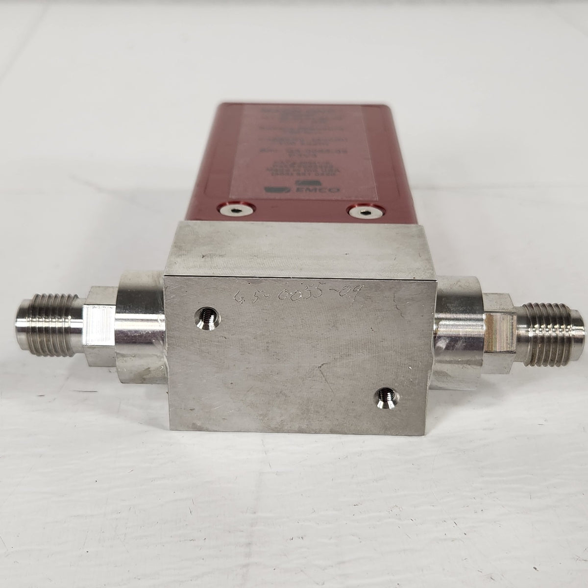 EMCO Mach One M1-10-25-01-01-00 100 SCCM Argon Mass Flow Controller MFC