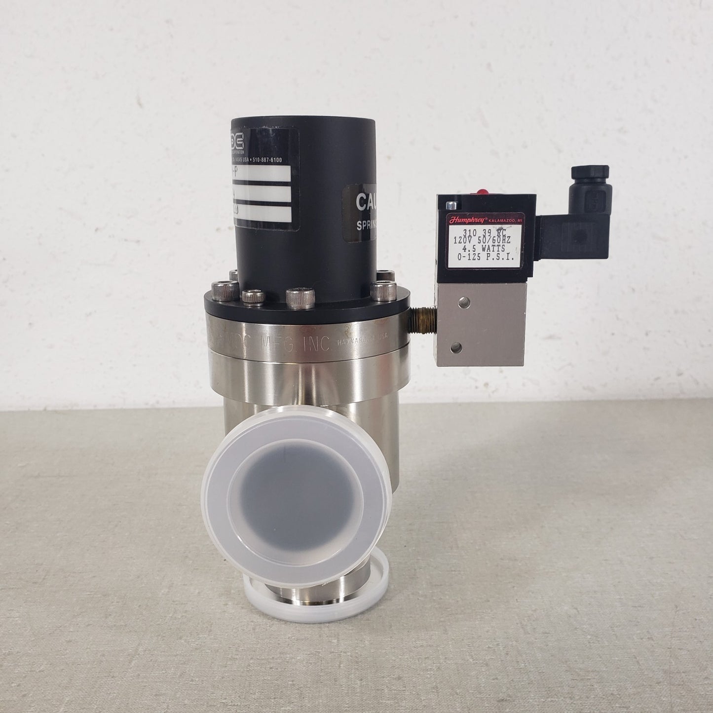 MDC KAV-150-P 311074 Pneumatic High Vacuum Angle Valve KF40 NW40 ISO-K