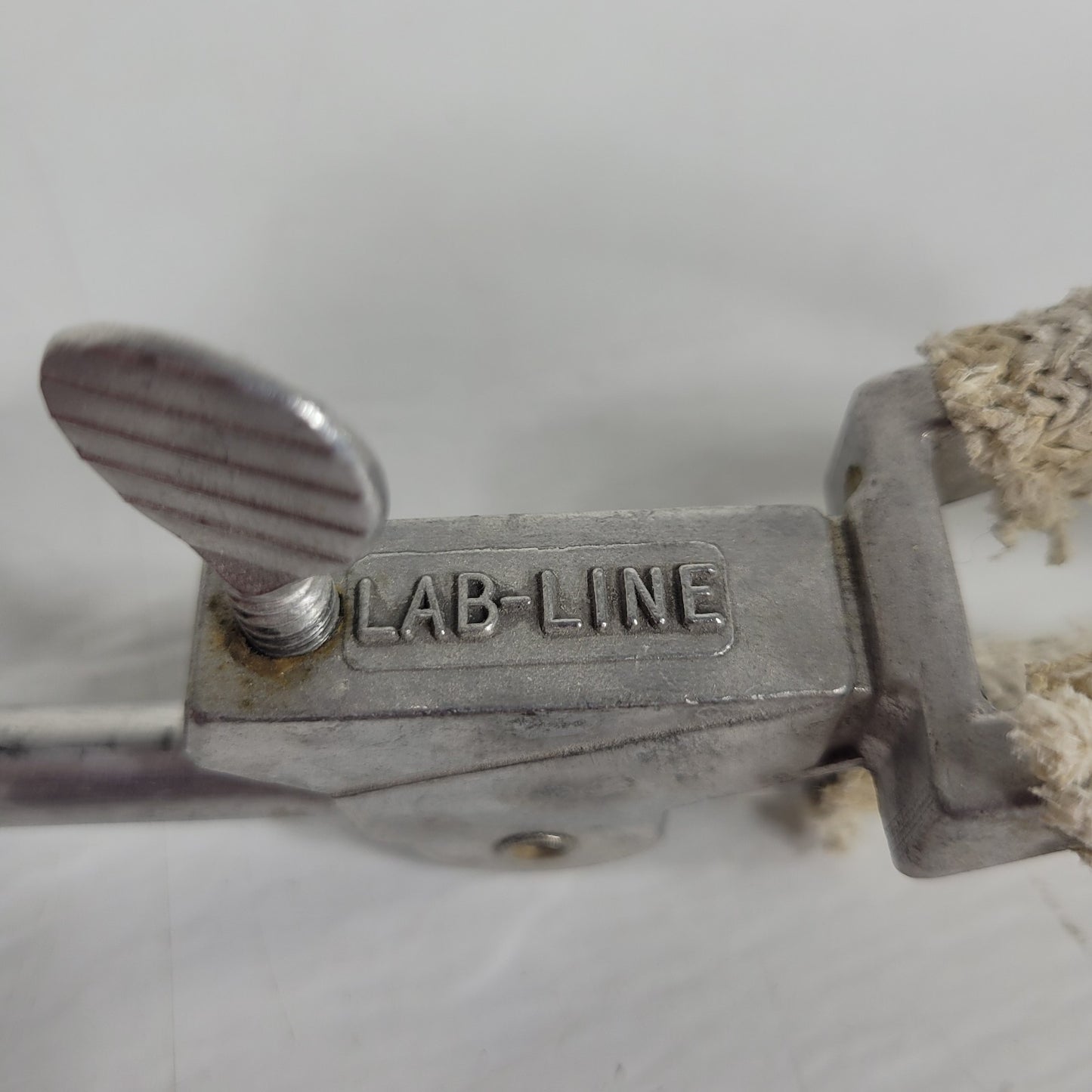 Lot of 4 Lab-Line 7010 Tri-Grip 45 3-Prong Utility Burette Clamps Holders