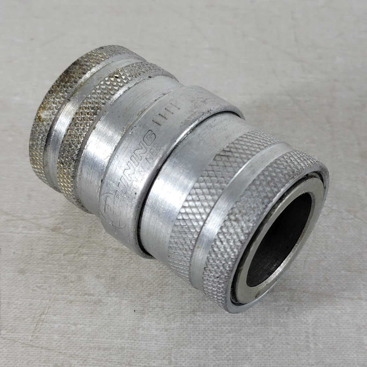 Parker Pioneer 15/16" Hydraulic Quick Connect Coupler Female Socket Steel 1111