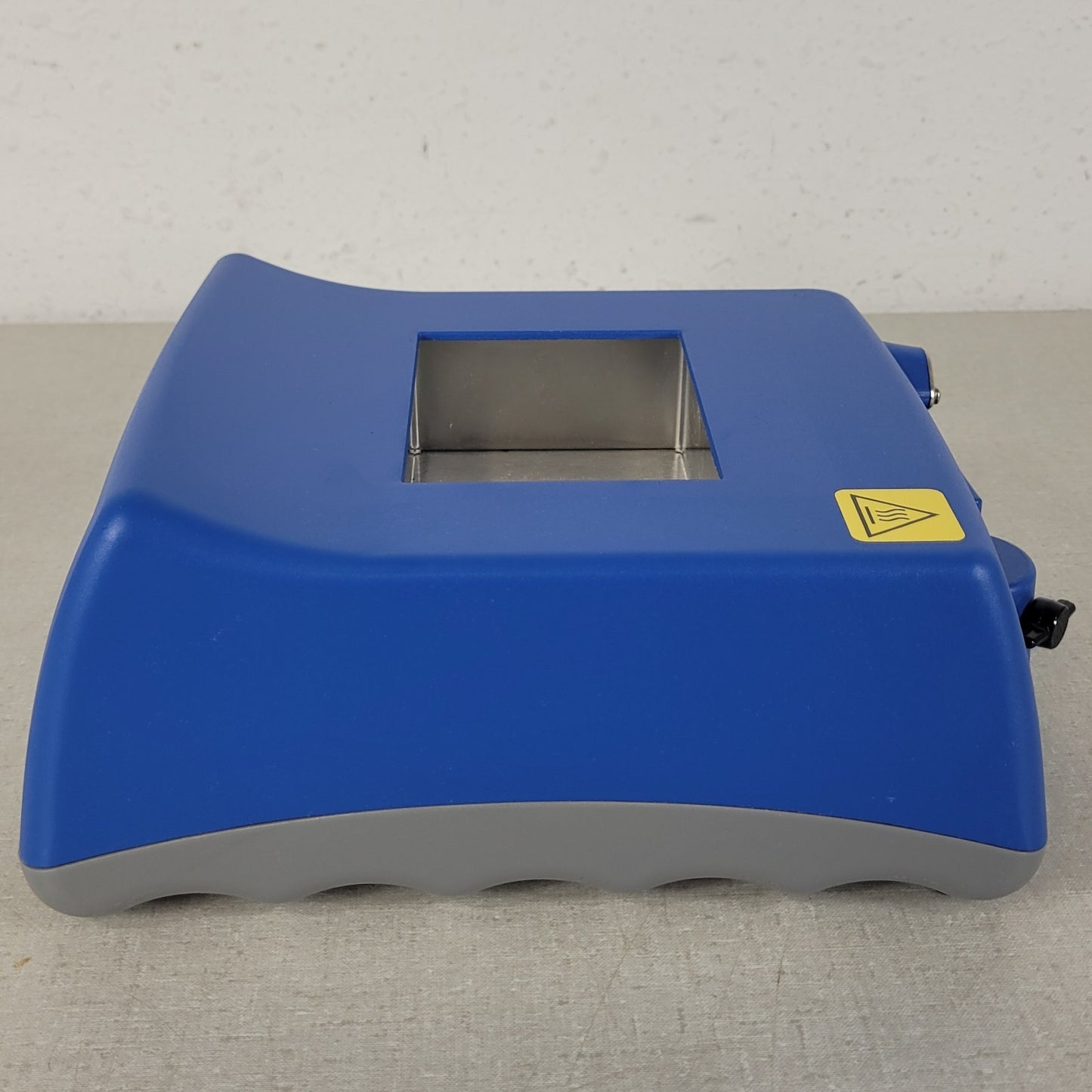 NEW OPEN BOX VWR 13259-050 Digital Heatblock Dry Bath Incubator Block Heater