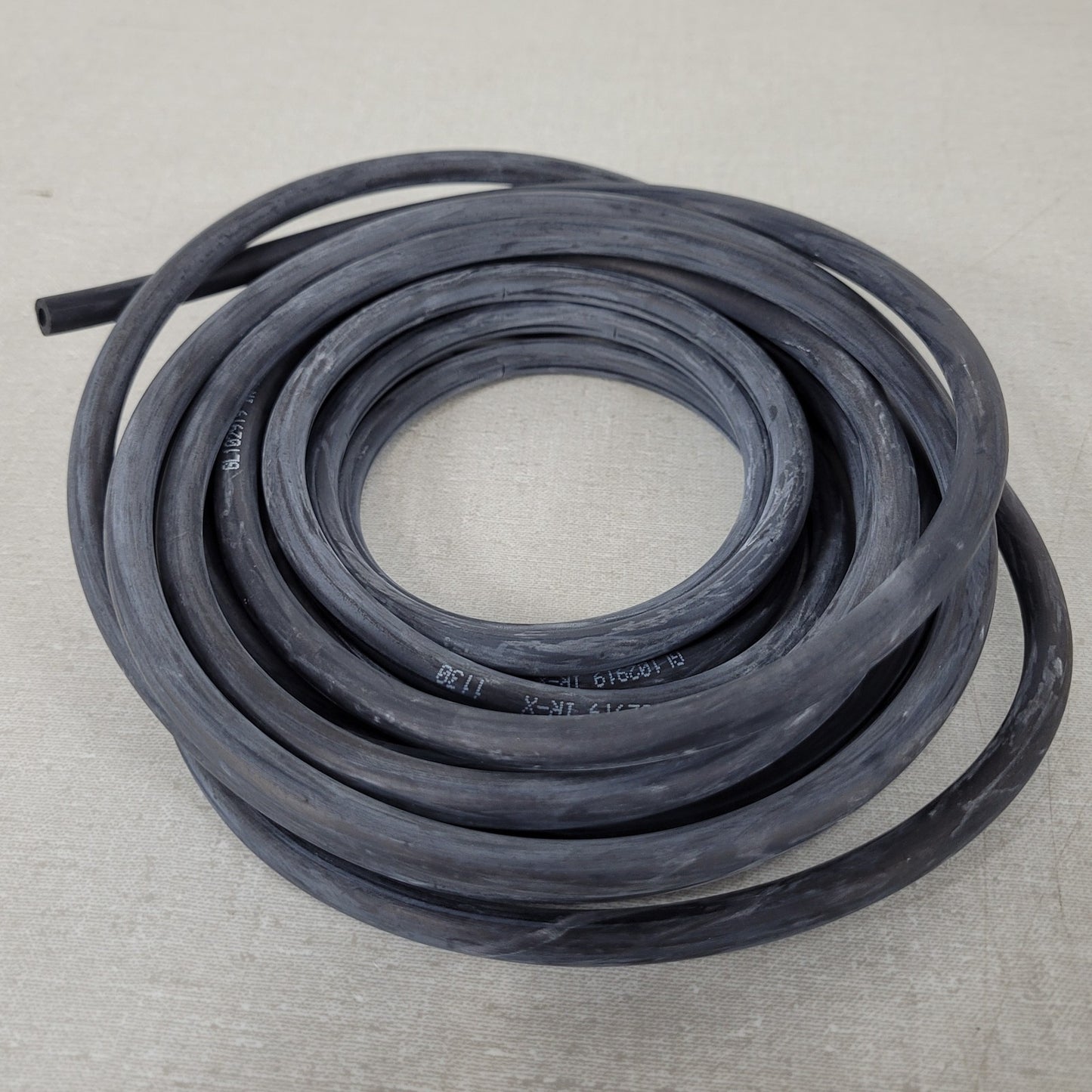 15 Foot Bobcat GL102919 IR-X 1130 Roll Black Rubber Hose Industrial Tubing