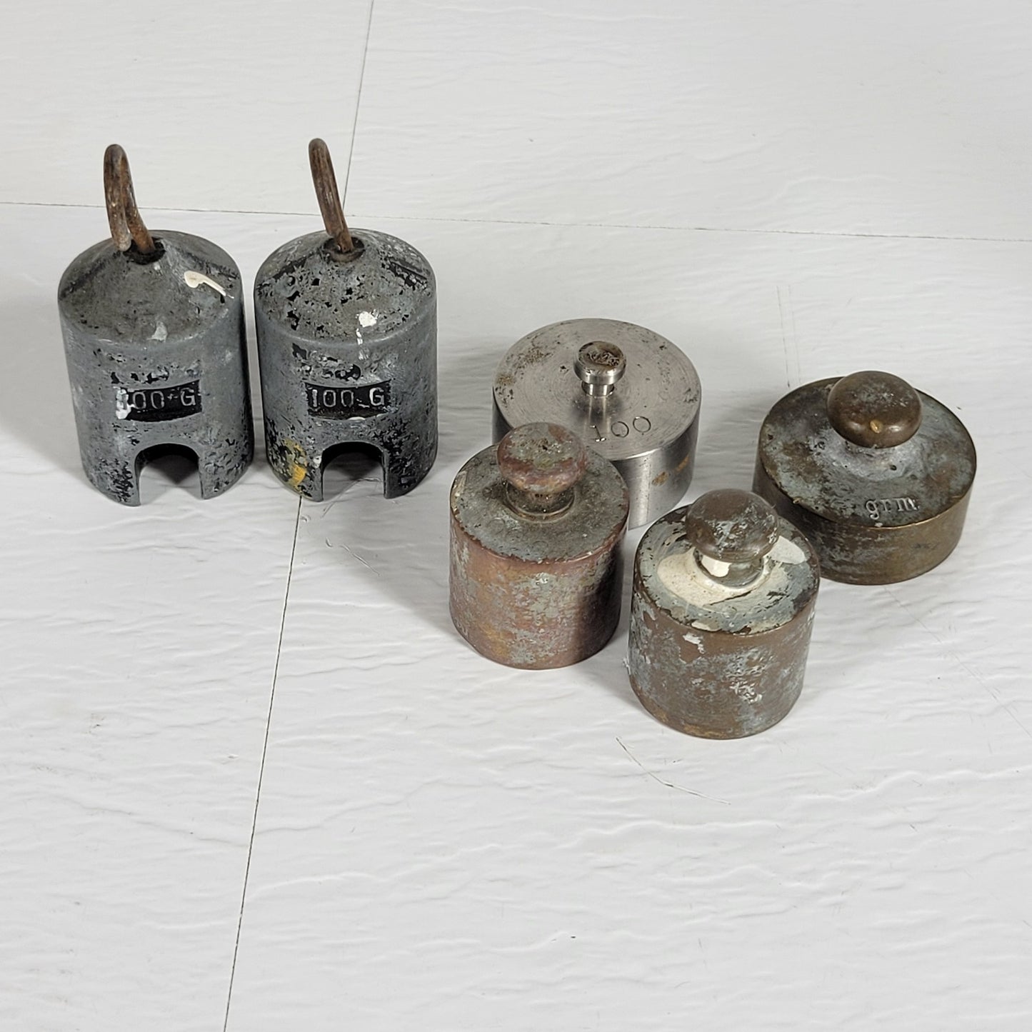 VINTAGE CENCO Calibration Weights, Two 500g, Six 100g, Three 50g, 31g, 20g, etc.
