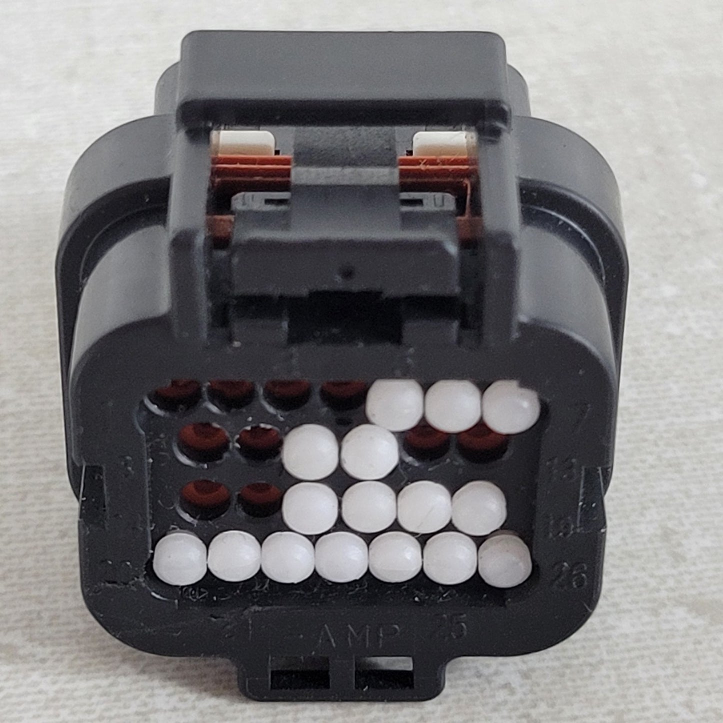 TE Connectivity AMP 3-1437290-7 26-Position 3.00mm Plug Housing Connector Black
