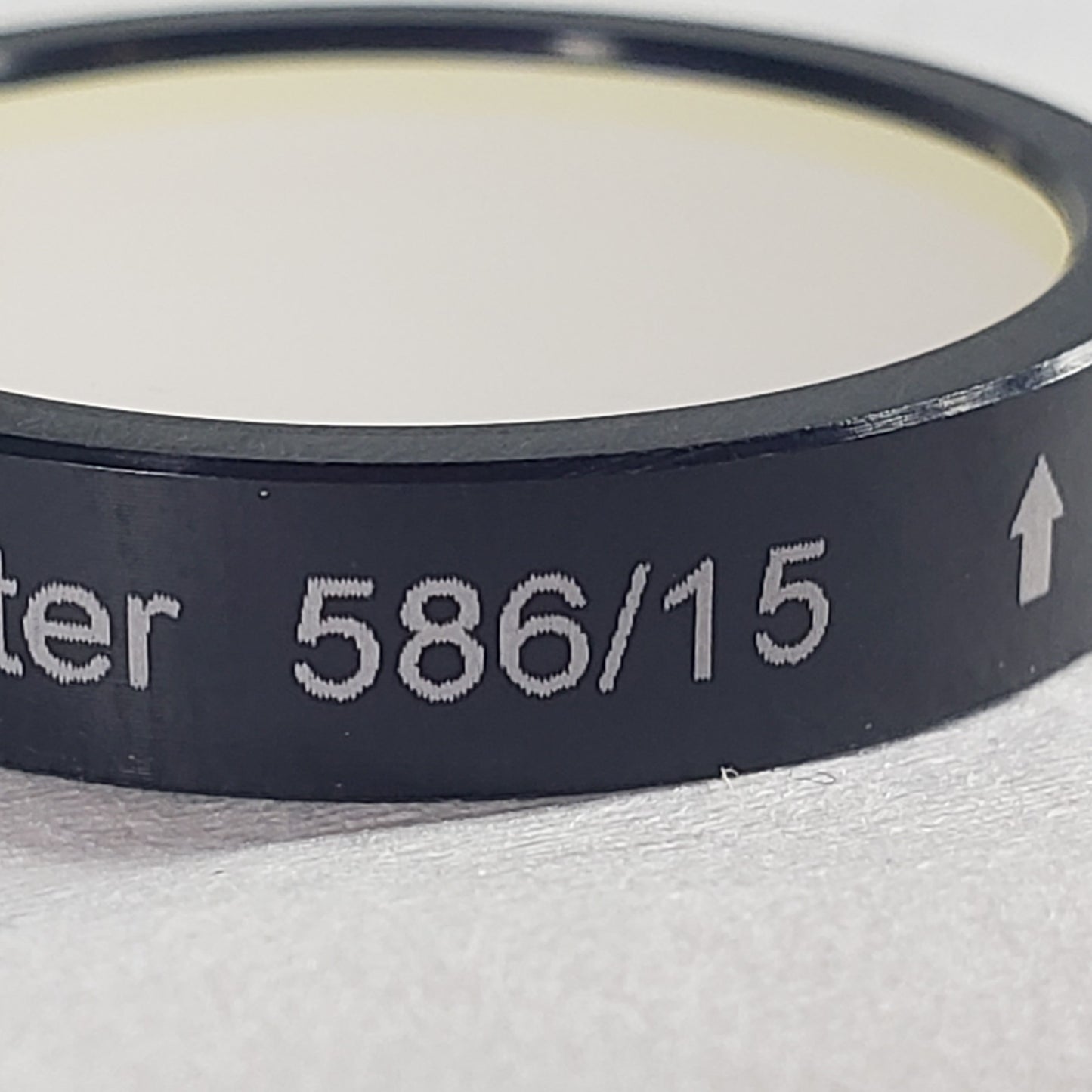 BrightLine 586/15 nm 1" Bandpass Fluorescence Filter for Flow Cytometry 586nm
