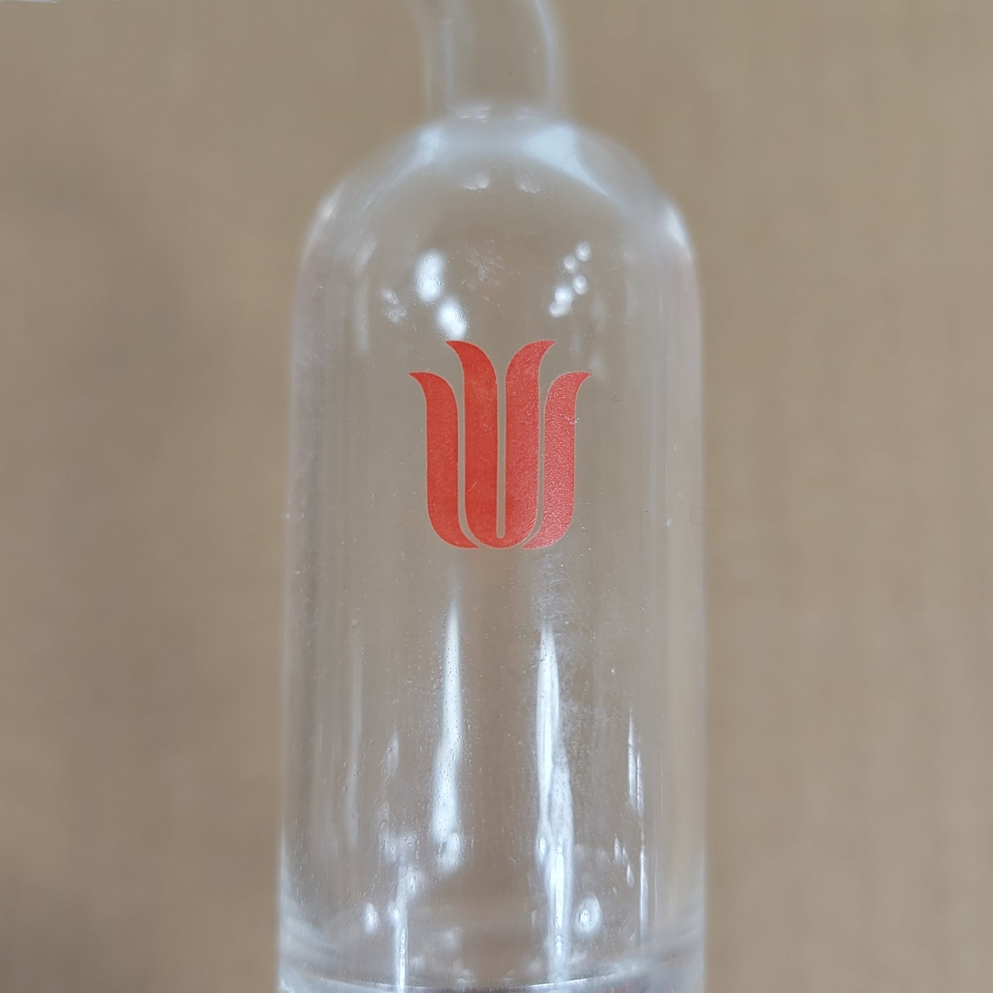 Set Of 2 Synthware B257040 Mineral Oil Bubblers H 185mm W 80mm OD 26mm