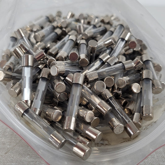 50 Units Eaton Bussmann BP/AGC-1-RP 1 Amp 250V AGC Fast Acting Glass Fuse