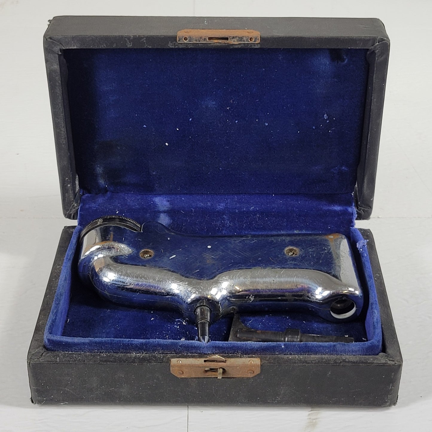 BARBER-COLMAN The Barcol Impressor, Includes Accessory and Original Case