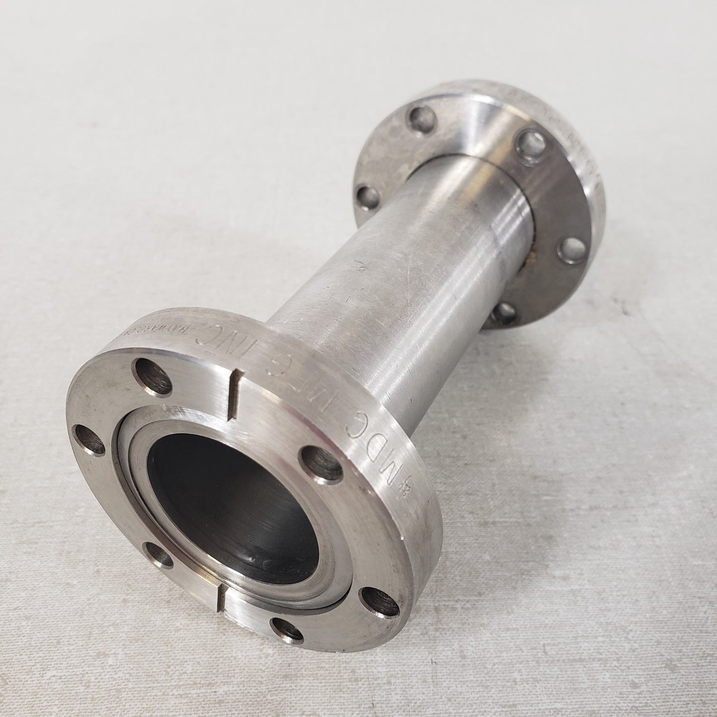 MDC 402002 2.75" CF DN35CF 5" Long Full Nipple 304SS UHV High Vacuum Rotatable