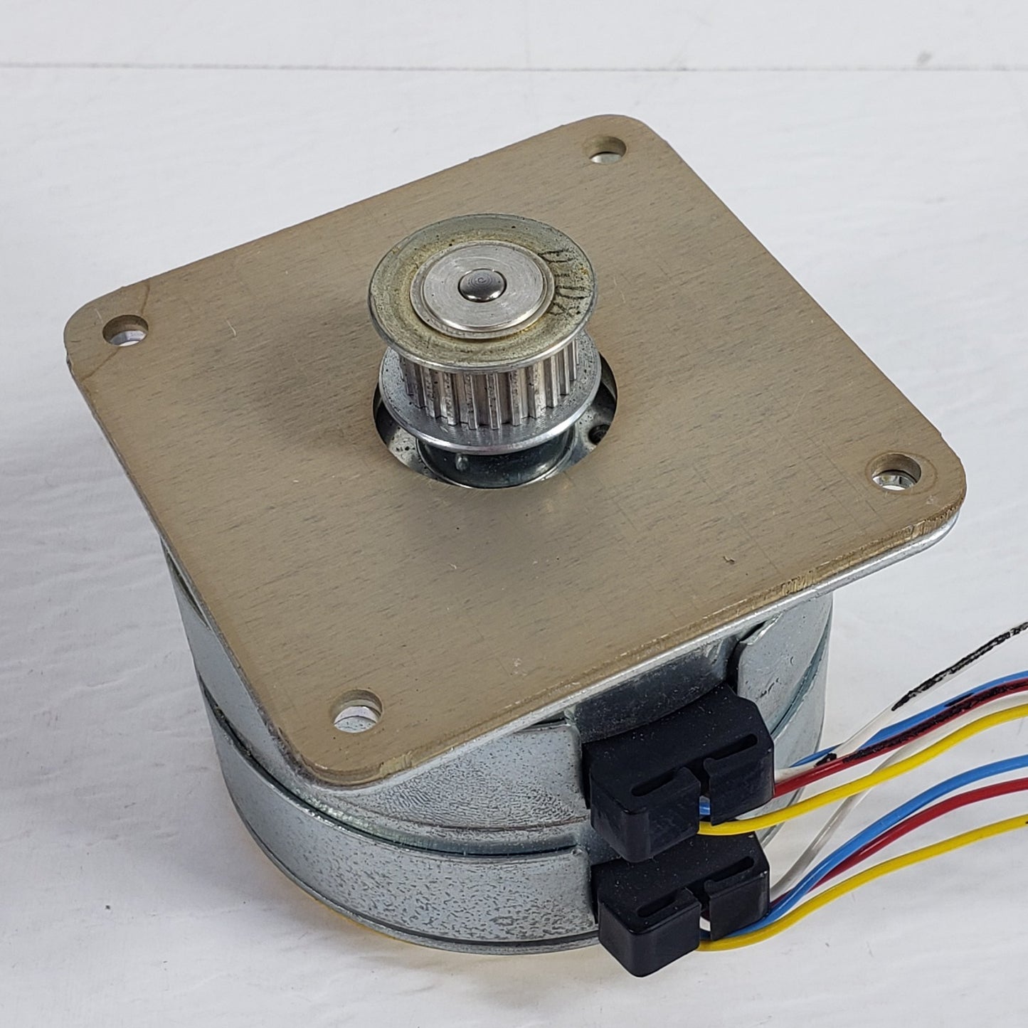 Berger Lahr RDM63/12 Stepper Motor for Perkin Elmer Lambda 3B Spectrophotometer