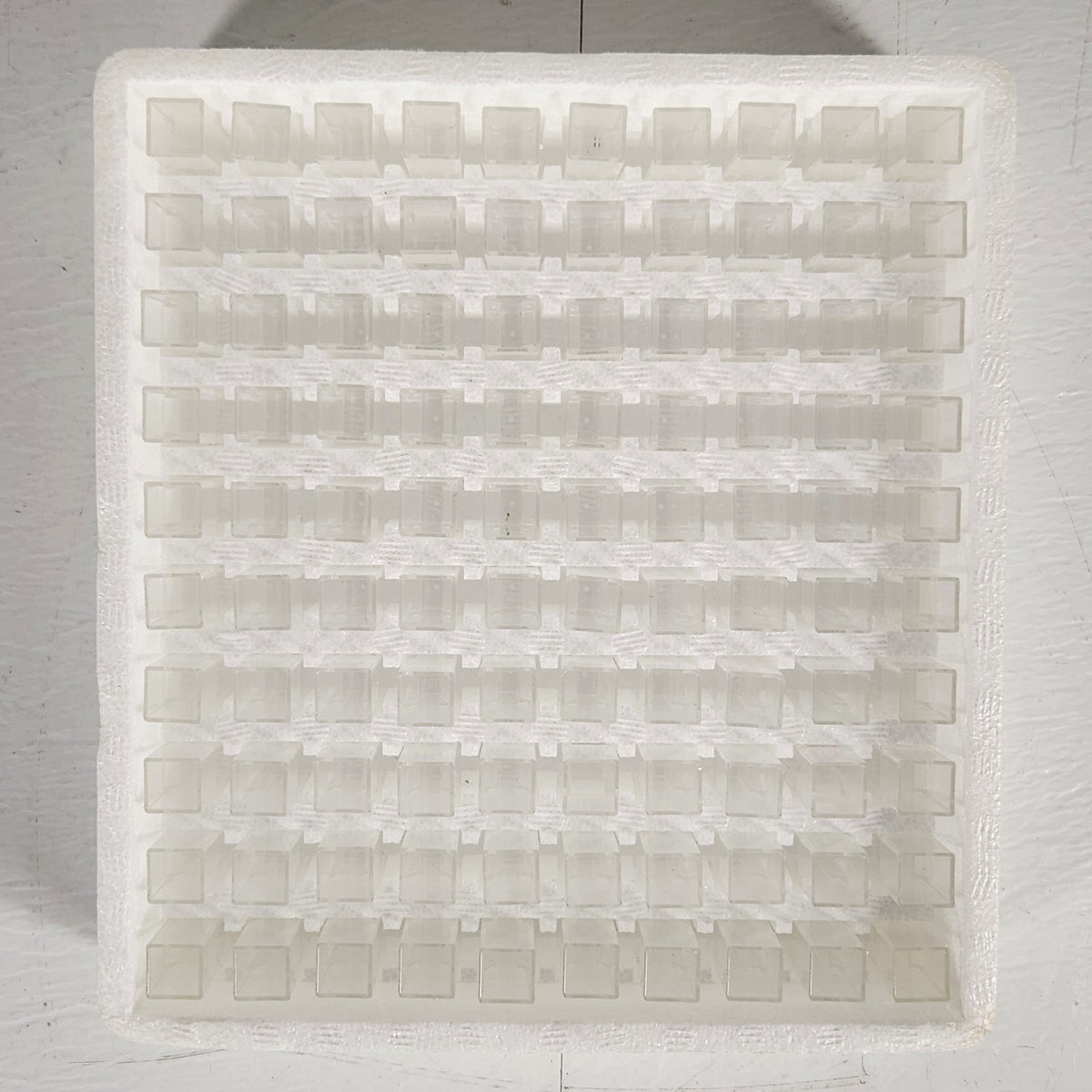 Sigma-Aldrich C5416 Semi-Micro Polystyrene Cuvettes 10mm 100/Pack
