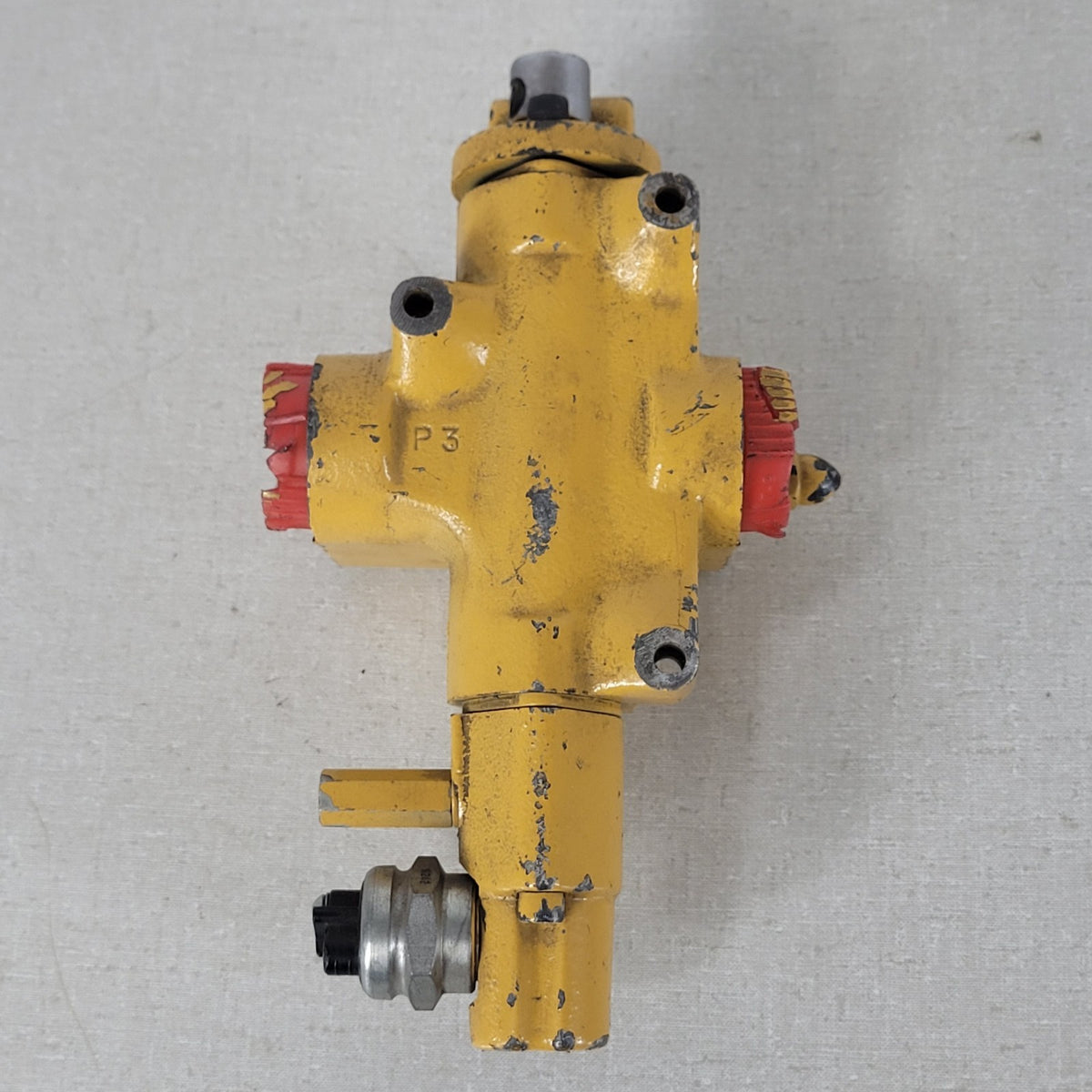 Omaha Standard Heavy Duty Hydraulic Directional Control Valve Assembly Untested