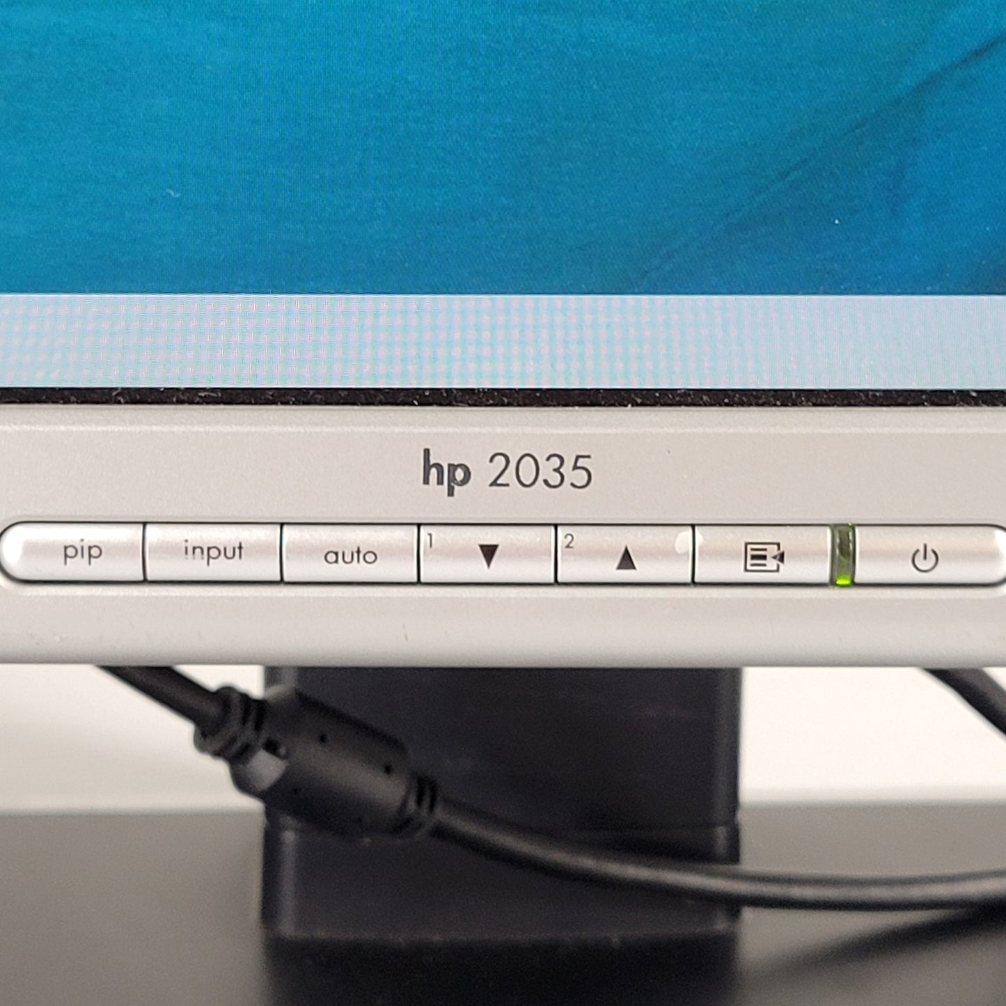 HP 2035 P9614A 20" TFT Flat Panel LCD Color Monitor, Works with DVI & VGA