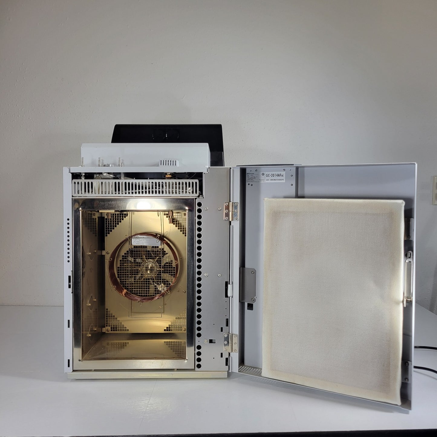 TESTED Shimadzu GC-2014AFsc GC Gas Chromat FID AOC-20i LabSolutions PC & License