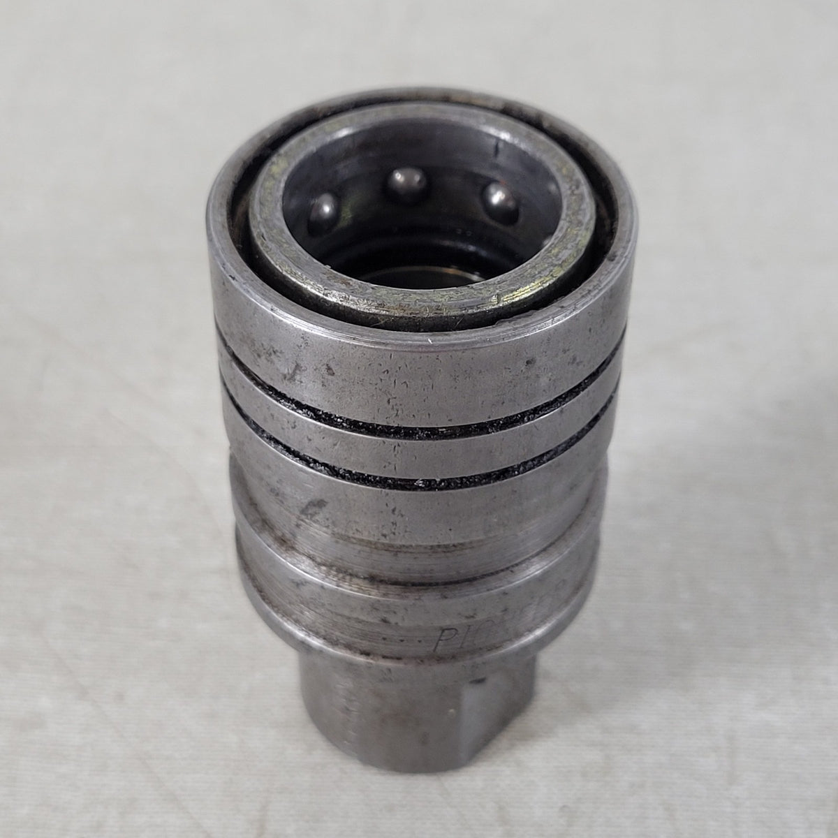Parker Pioneer 4250-4 1/2" NPTF Female Hydraulic Quick Coupler ISO 5675