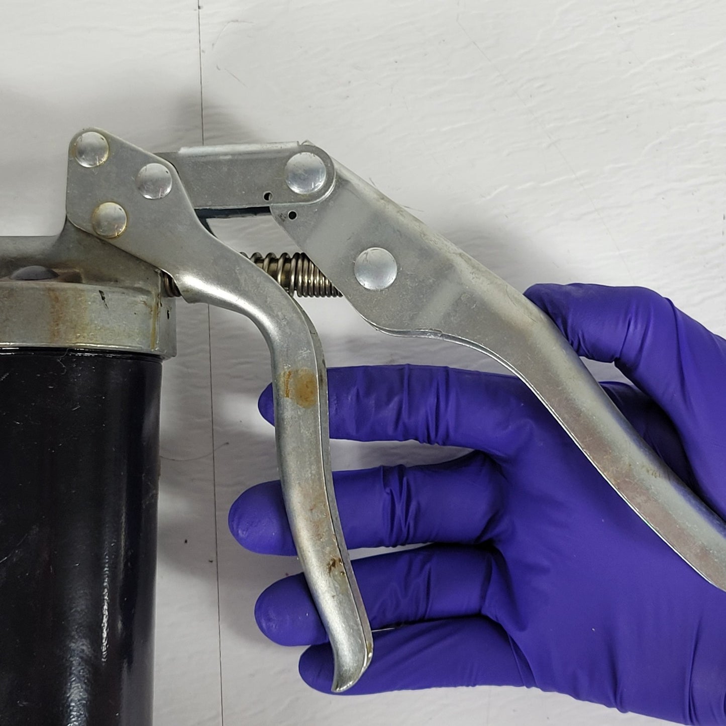 Industrial Lever Action Grease Gun, Max 3000 PSI Pressure, Great Condition
