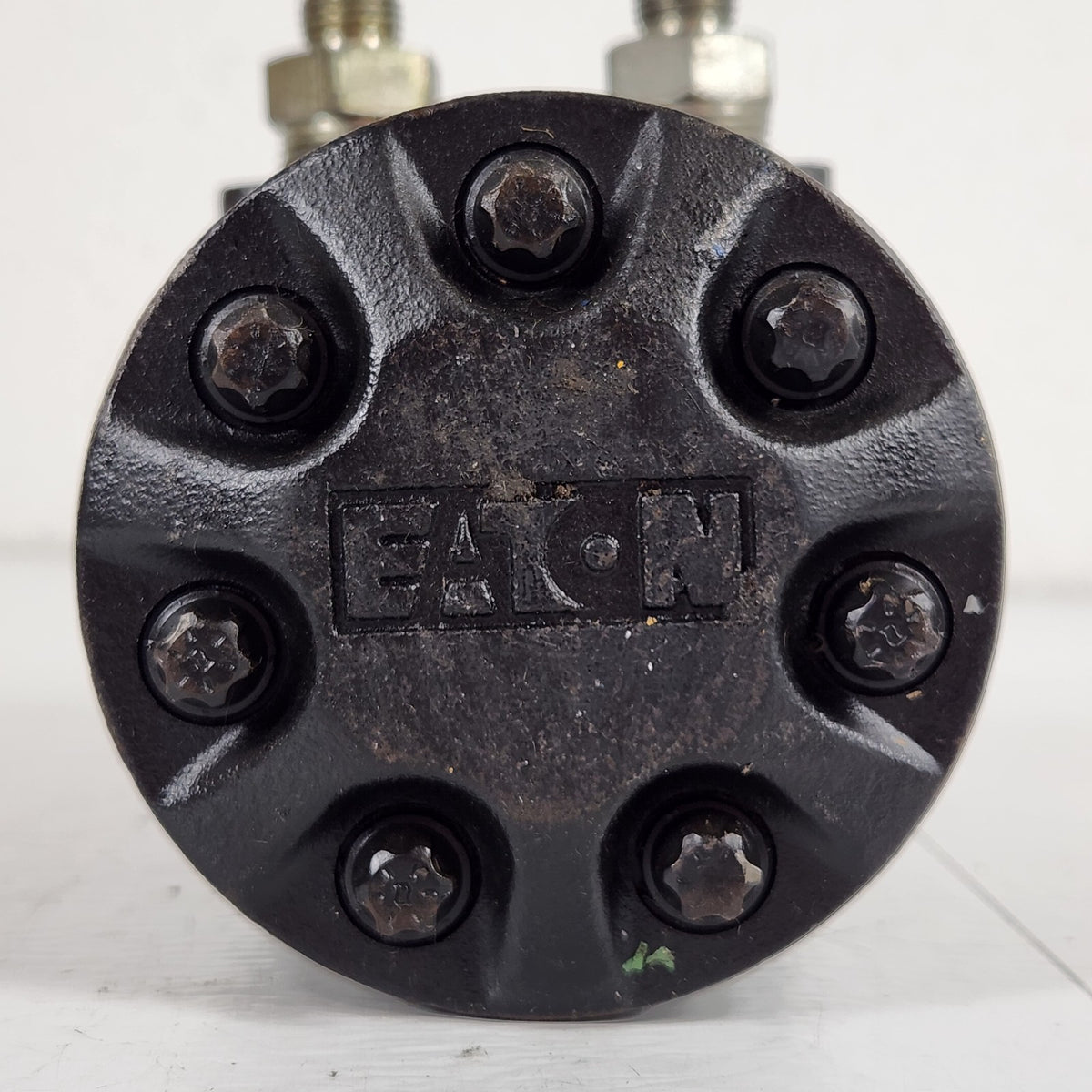 Eaton Char-Lynn 101-1004-009 H Series LSHT Hydraulic Motor 9.7 CID UNTESTED