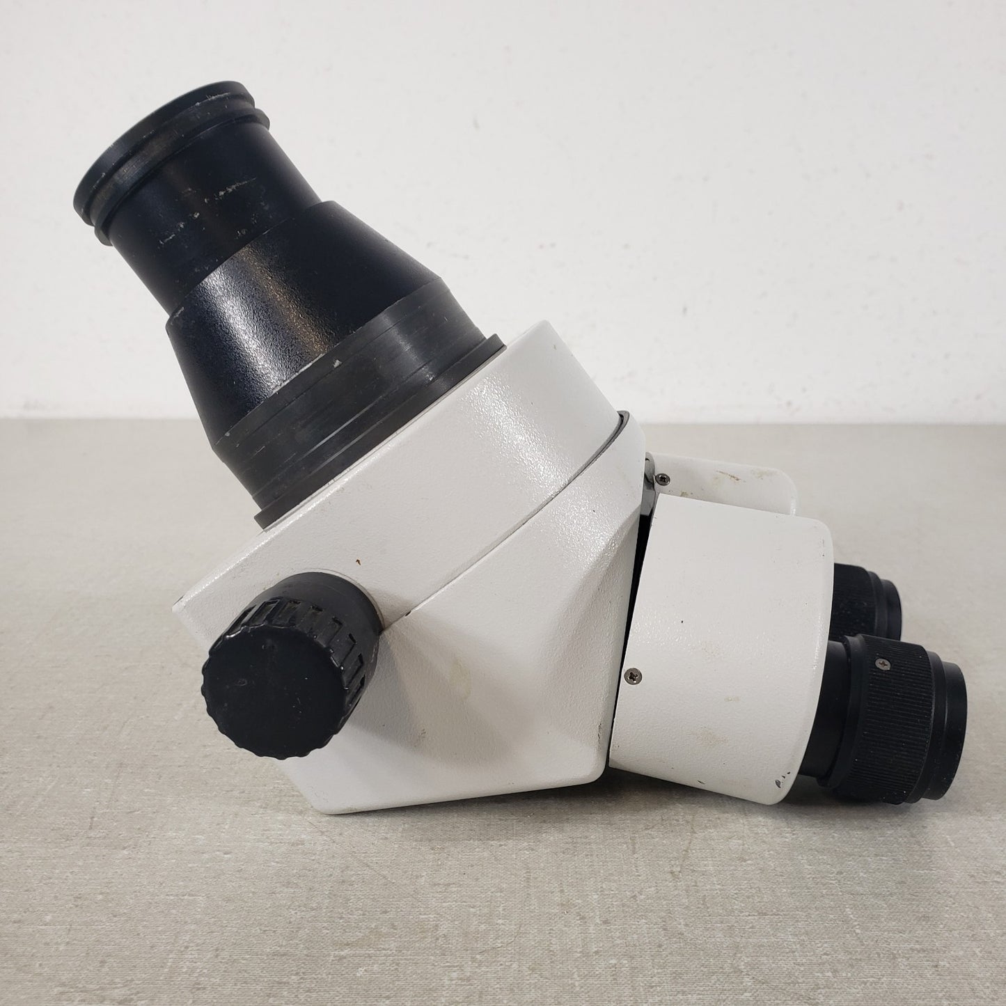 AmScope SM-4B Series Binocular Stereo Microscope Head Only w/out Eye Pieces