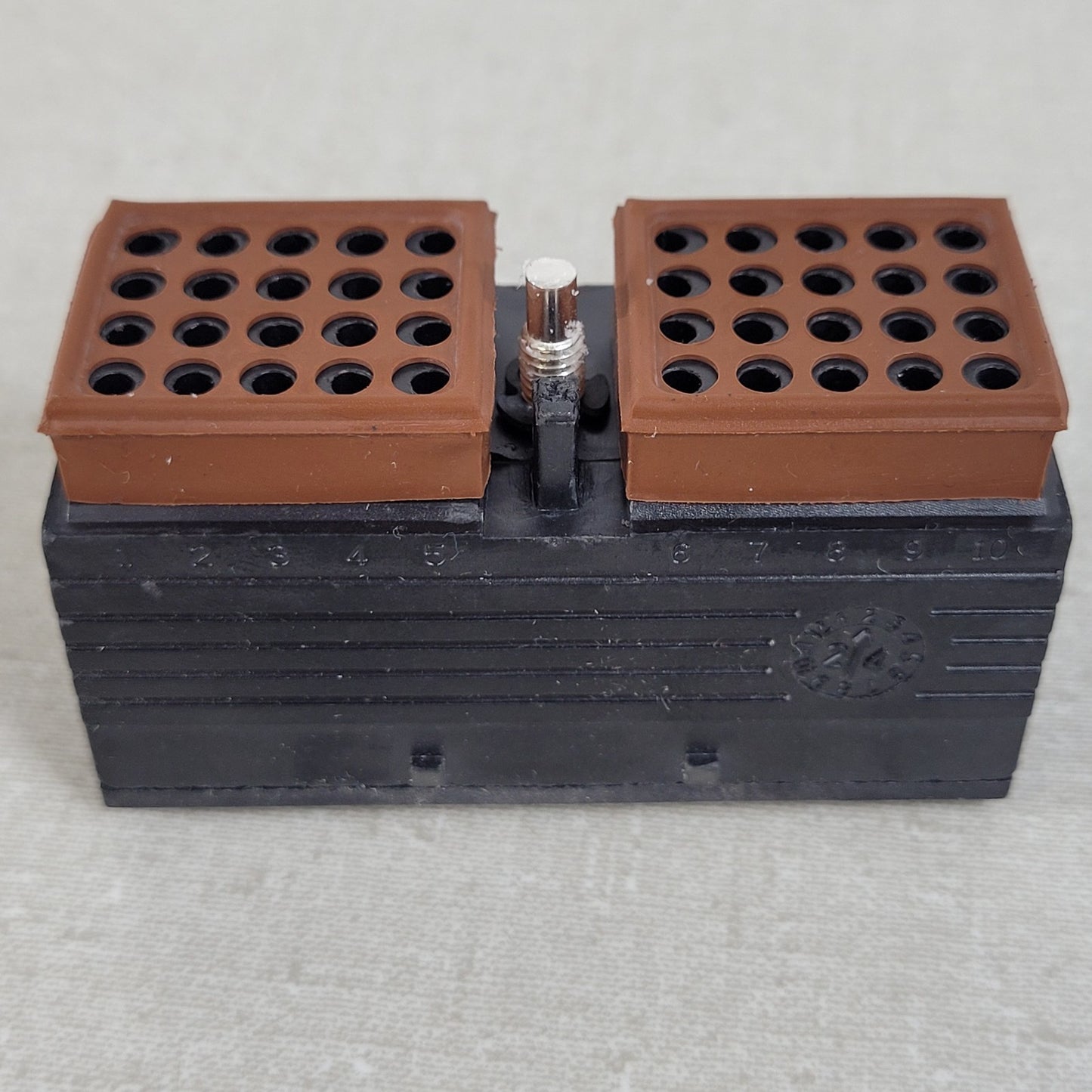TE Deutsch DRC16-40S 40-Way Socket Connector Plug Housing w/ Terminal Inserts