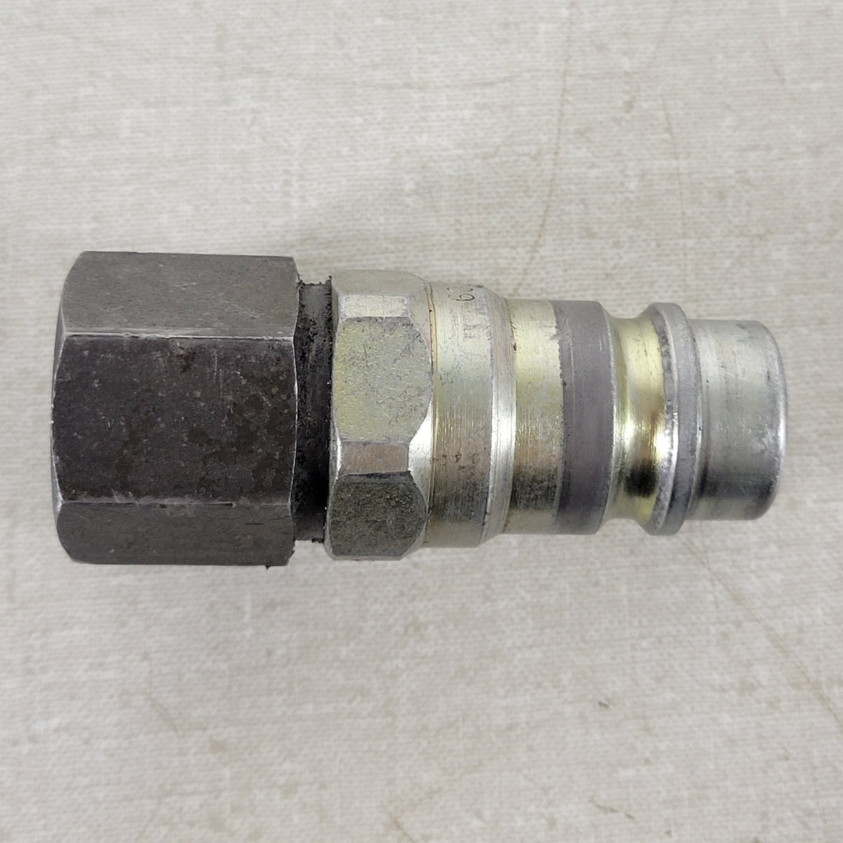 Parker 9403-009 3/8" Female Hydraulic Quick Connect Coupler Fitting