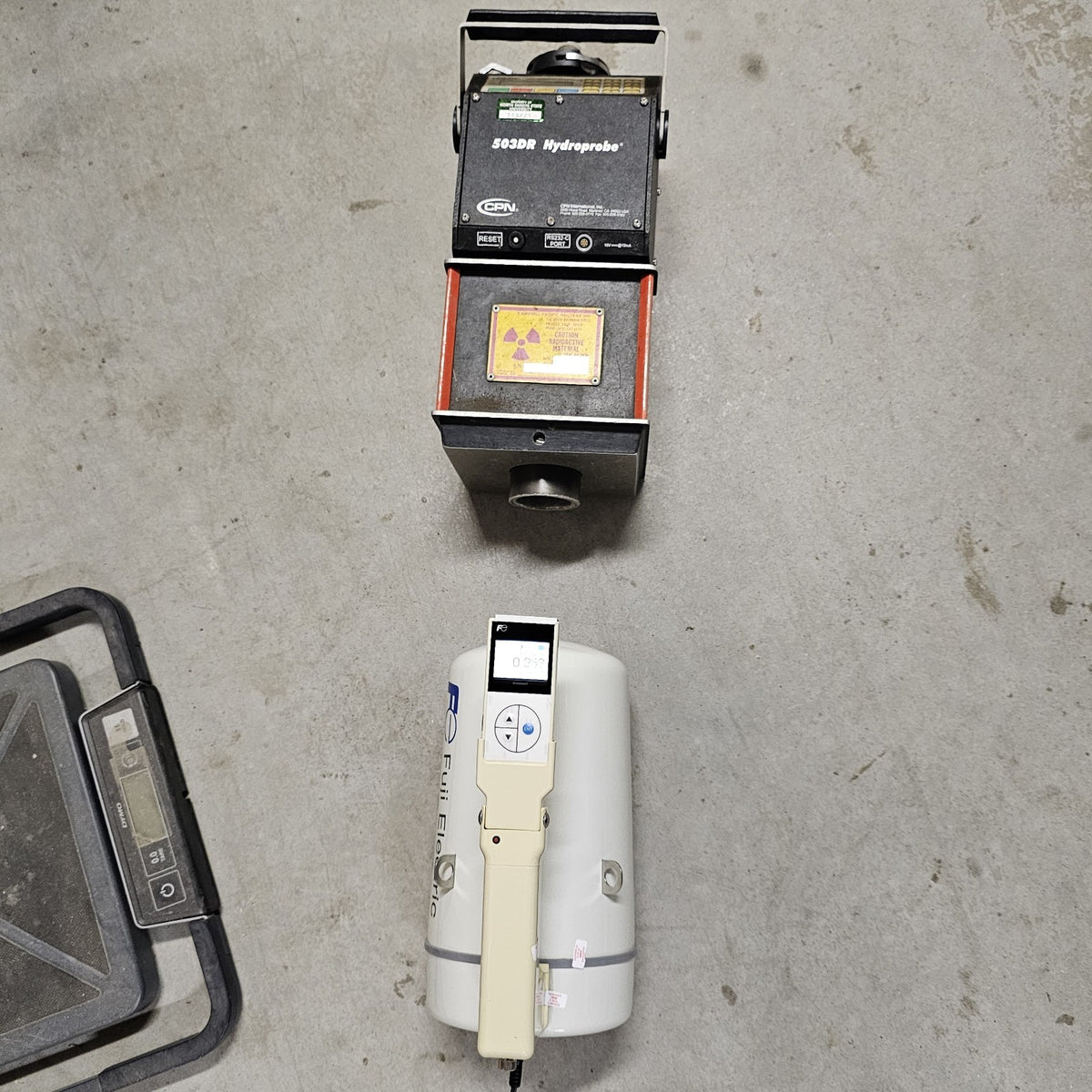 TESTED Fuji NSN3 NSN31045-111YY-S Neutron Survey Meter w/ Control Software