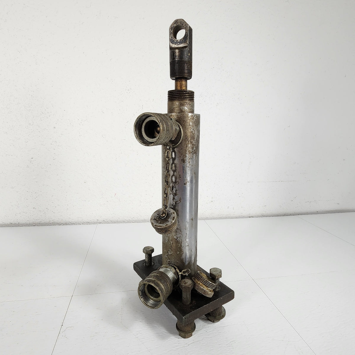 Untested ENERPAC Test Systems 220A 4-Ton Hydraulic Force Ram Cylinder Actuator