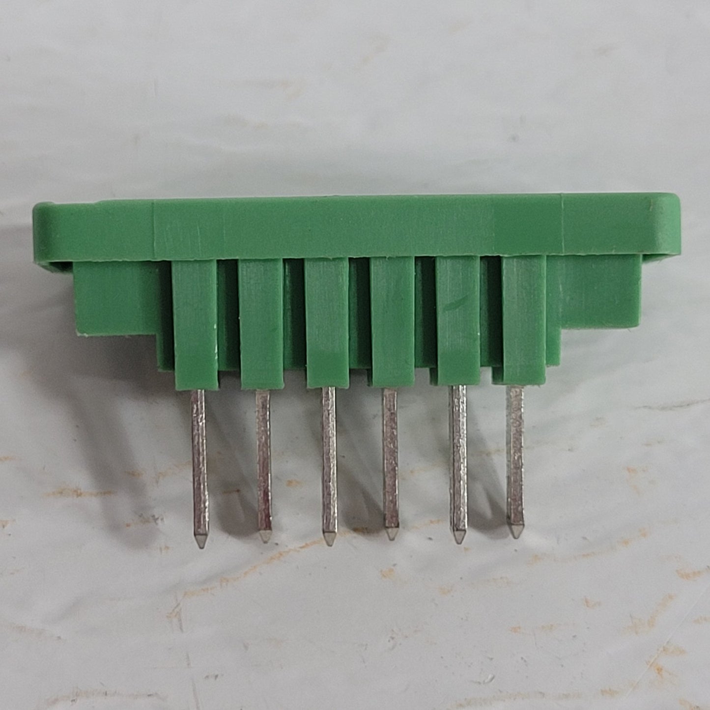 1PC Phoenix Contact 1829387 DC PCB Header Solder 3.81mm 16AWG 160V 8A 6 Posit