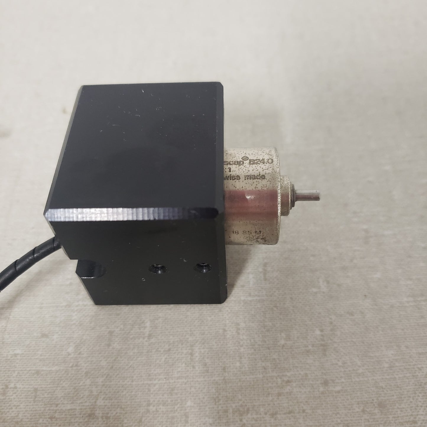 ESCAP B24.0 Swiss Made Precision DC Gearmotor Assembly with Mounting Bracket
